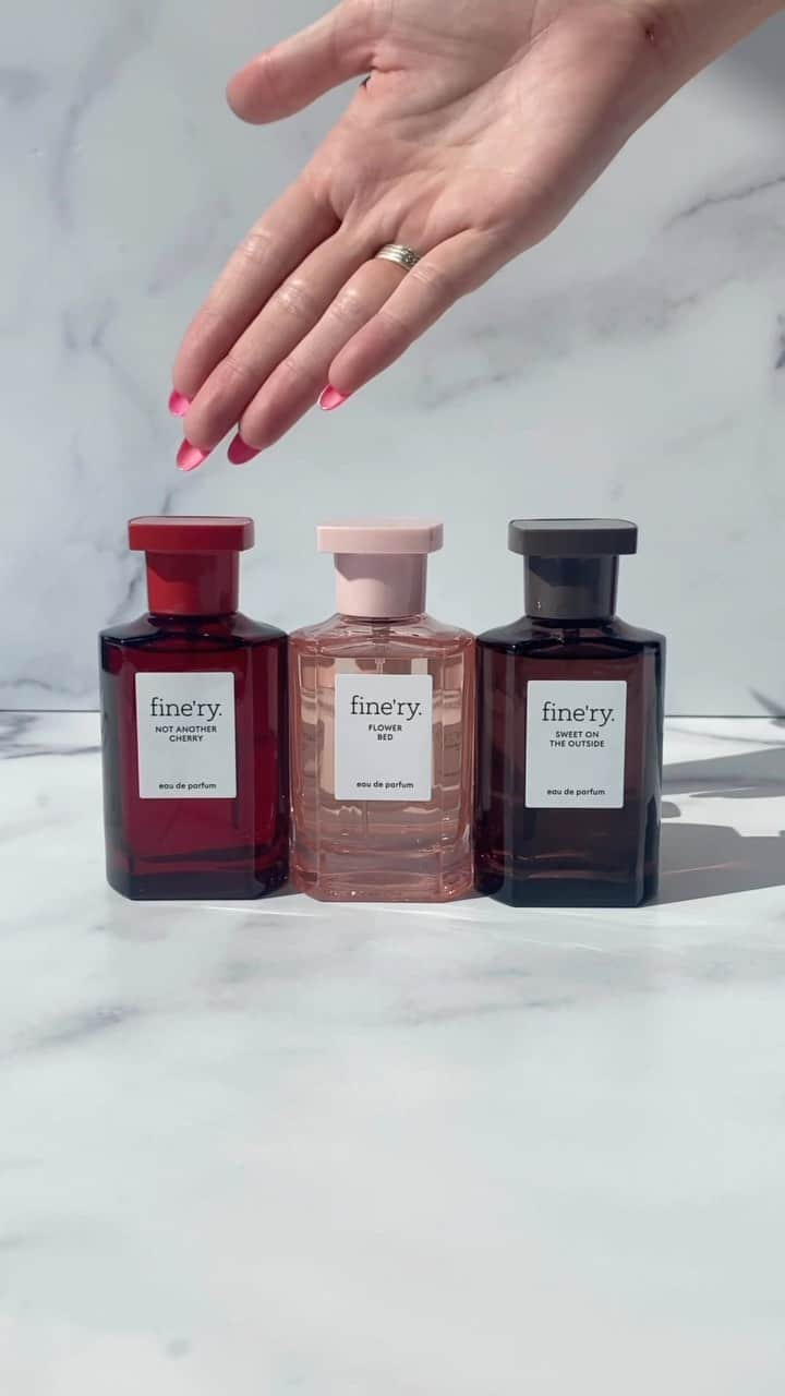 Target Styleのインスタグラム：「BEST. GIFT SET. EVER.🫢 3 @fineryfragrance for the price of 1! RUN to get Fine’ry’s best selling scents in adorable minis (.75 fl oz), exclusively at Target. 🎁  What’s inside:  🍒 Not Another Cherry 💐 Flower Bed 🍫 Sweet on the Outside」