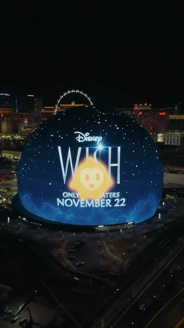 ウォルト・ディズニー・アニメーション・スタジオズのインスタグラム：「🌟A moment for Star! 🌟  Experience the movie event of the year with Disney’s #Wish in theaters on November 22.」