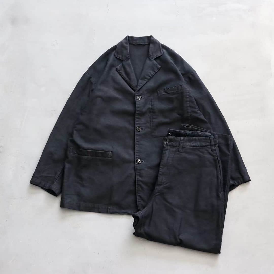 のインスタグラム：「_ Porter Classic /ポータークラシック “MOLESKIN MODIGLIANI JACKET” ¥ 71,500- “MOLESKIN MODIGLIANI PANTS” ¥ 60,500- _ 〈online store / @digital_mountain〉 https://www.digital-mountain.net _ 【オンラインストア#DigitalMountain へのご注文】 *24時間受付 *14時までのご注文で即日発送 tel：084-973-8204 _ We can send your order overseas. Ordering procedure details can be found here. >>http://www.digital-mountain.net/html/page56.html  _ #PorterClassic #ポータークラシック _ 実店舗：@wonder_mountain_ #WonderMountain  〒720-0044  広島県福山市船町 2-23 JR 「#福山駅」より徒歩10分 #ワンダーマウンテン #japan #hiroshima #福山 #福山市 #尾道 #倉敷 #鞆の浦 近く _ WOMEN/GOODS： @hacbywondermountain _」