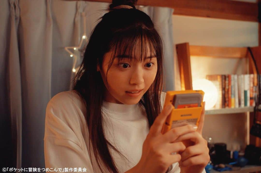 のインスタグラム：「🧢今夜24:30放送 「#ポケットに冒険をつめこんで」第4話  小薬は息子・コウジとの絆を深めるために動物園へ🐘🦒 しかし、なかなかうまくいかずで大ピンチ…!?  #ポケつめ  #西野七瀬 #笠松将 #長谷川朝晴 #平野綾 #世古口凌 #渡邉斗翔 #塚地武雅 #内田理央 #佐藤江梨子 #柳葉敏郎 #柊吾 #ポケモン」