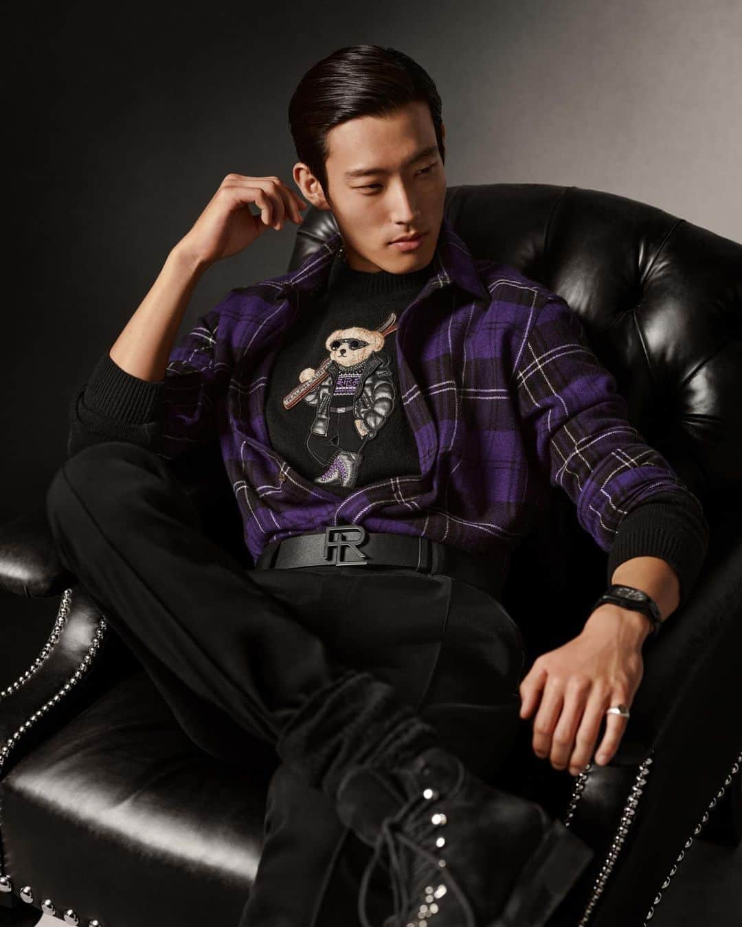 のインスタグラム：「Layered beneath plaids in purple and cream, Ralph Lauren’s wintry #PoloBear sweater is styled with a #RalphLauren monogram belt and our Alpine-inspired Darrow boots.  Discover the #RLPurpleLabel Polo Bear Cashmere Sweater and Plaid Cashmere Twill Shirt via the link in bio.」