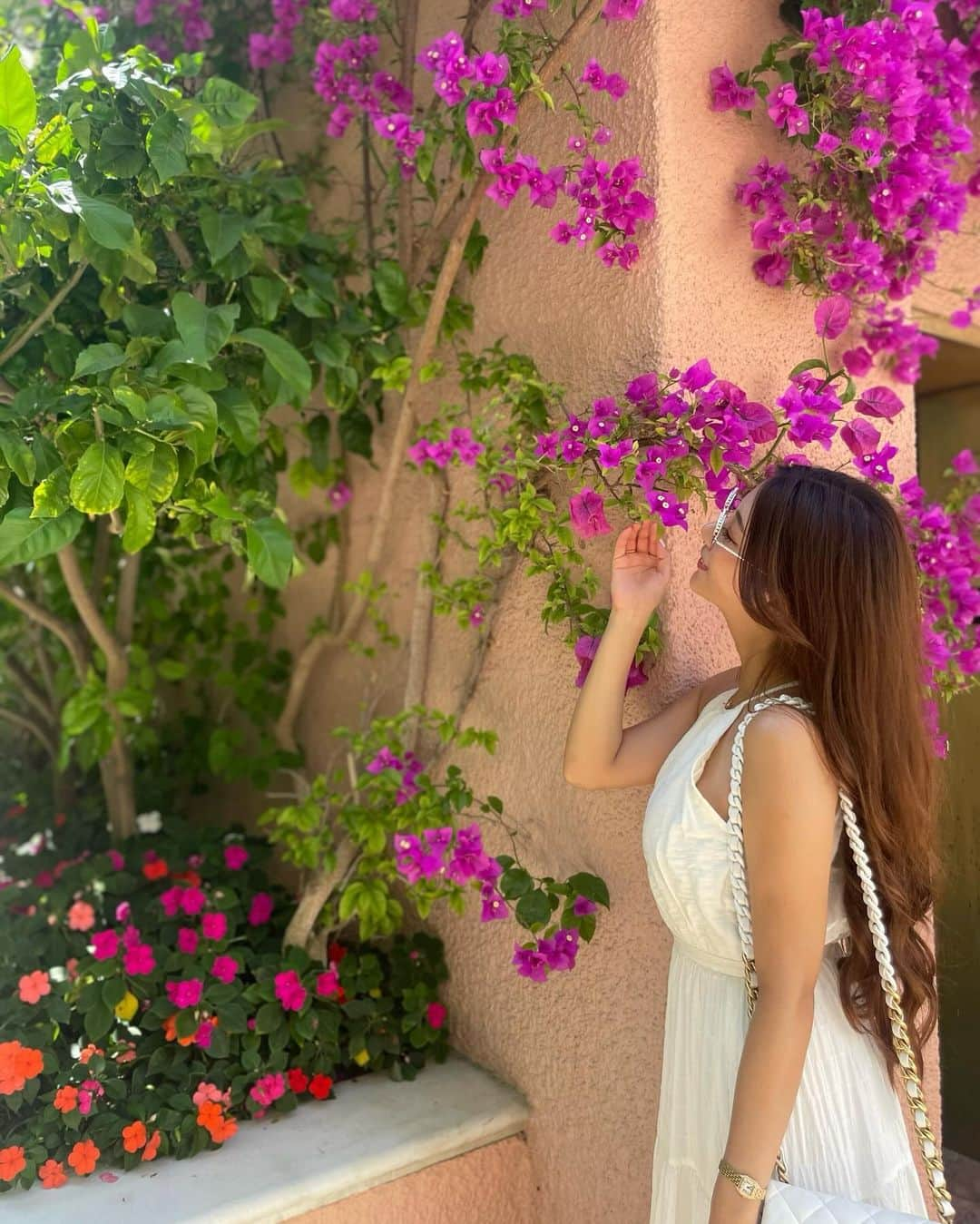 MiyakeKasumi さんのインスタグラム写真 - (MiyakeKasumi Instagram)「ビバリーヒルズホテルの中はどこも可愛い🥹🩷  お庭が可愛くて撮りまくった🤣   #ビバリーヒルズホテル  #ロサンゼルス  #ロサンゼルス旅行  #ロス  #朝食 #la  #beverlyhillshotel  #losangeles  #breakfast  #hotel  #thebeverlyhillshotel」11月24日 4時07分 - 1225kasumi