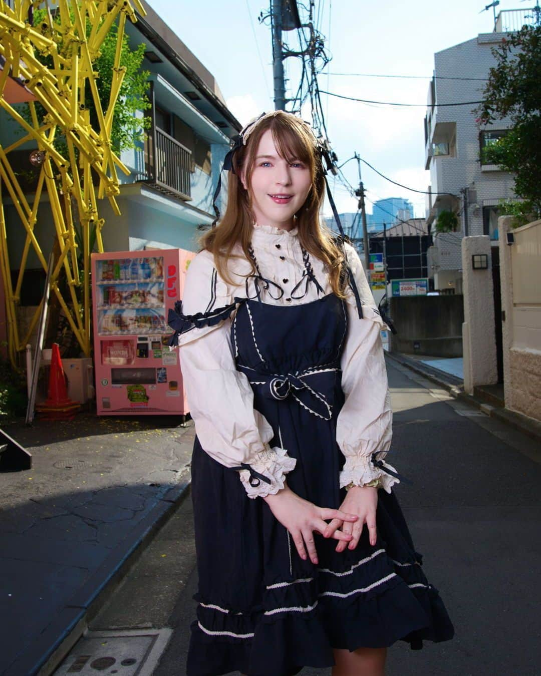 ジューン・ラブジョイさんのインスタグラム写真 - (ジューン・ラブジョイInstagram)「These days the weather is beautiful, perfect for a walk!  最近天気はいつも良くて散歩をしたくなっちゃう！ #junelovejoy #ジューンラブジョイ」11月24日 3時00分 - junelovejoyy