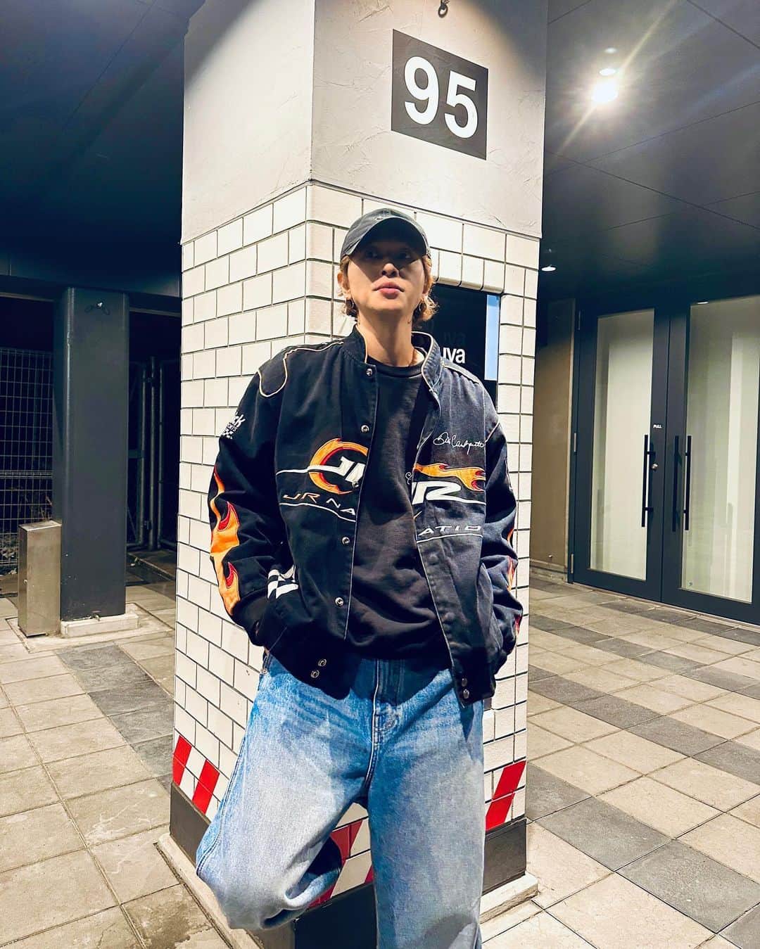 植野堀誠のインスタグラム：「👾🏁」