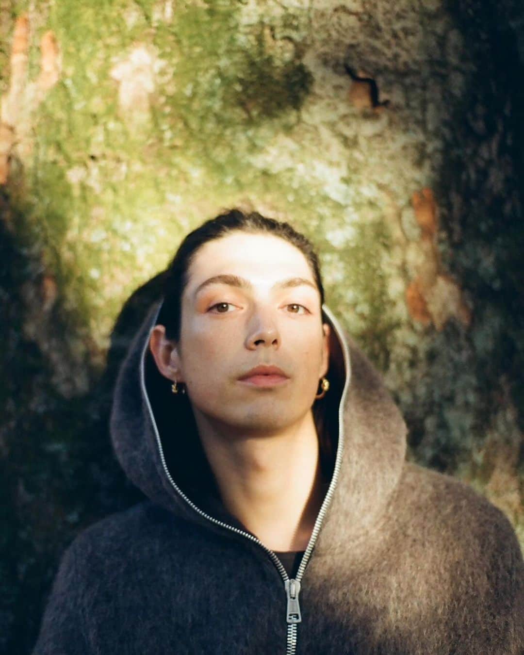 クロウド・モーガンのインスタグラム：「🍂」
