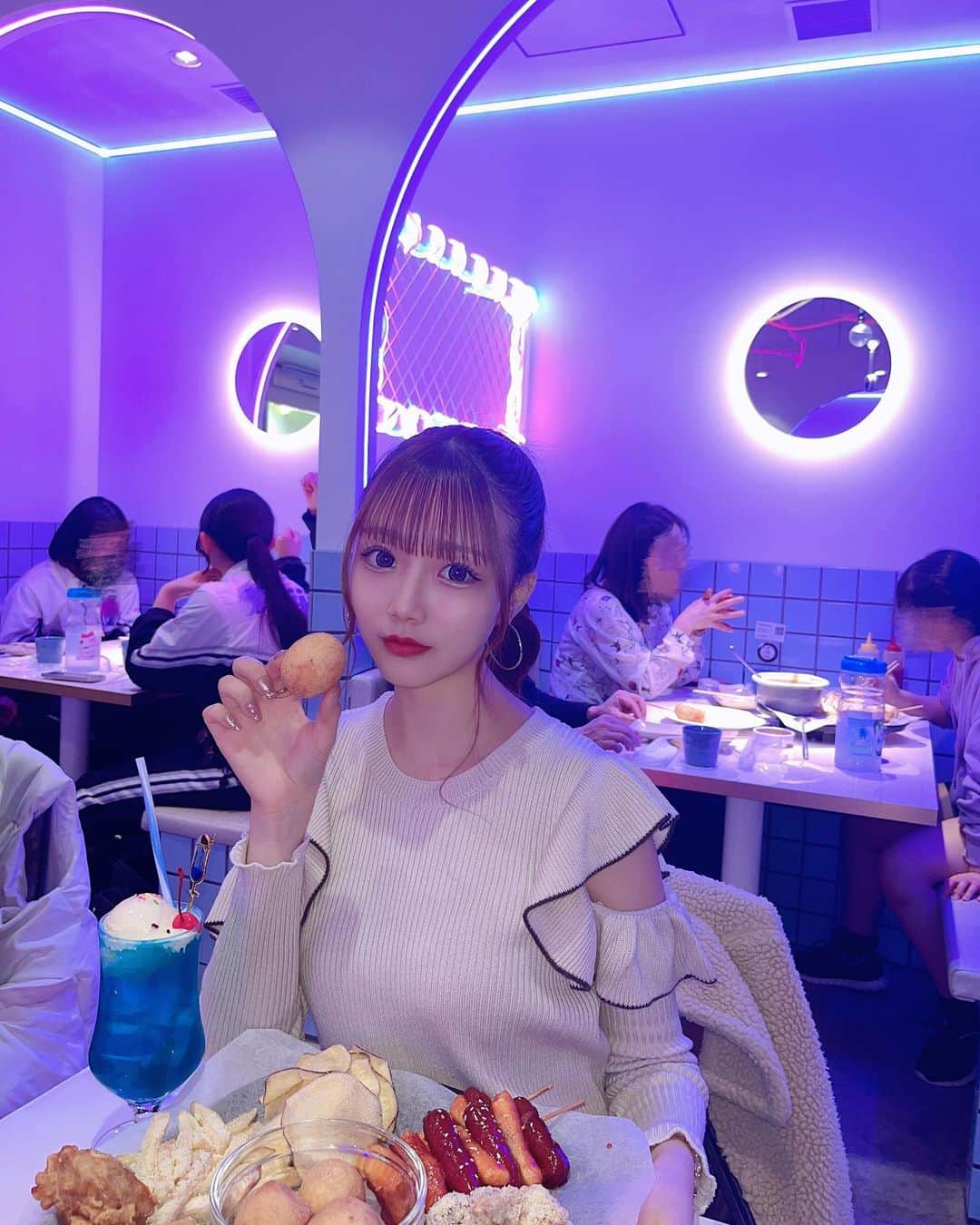 虹川葵のインスタグラム