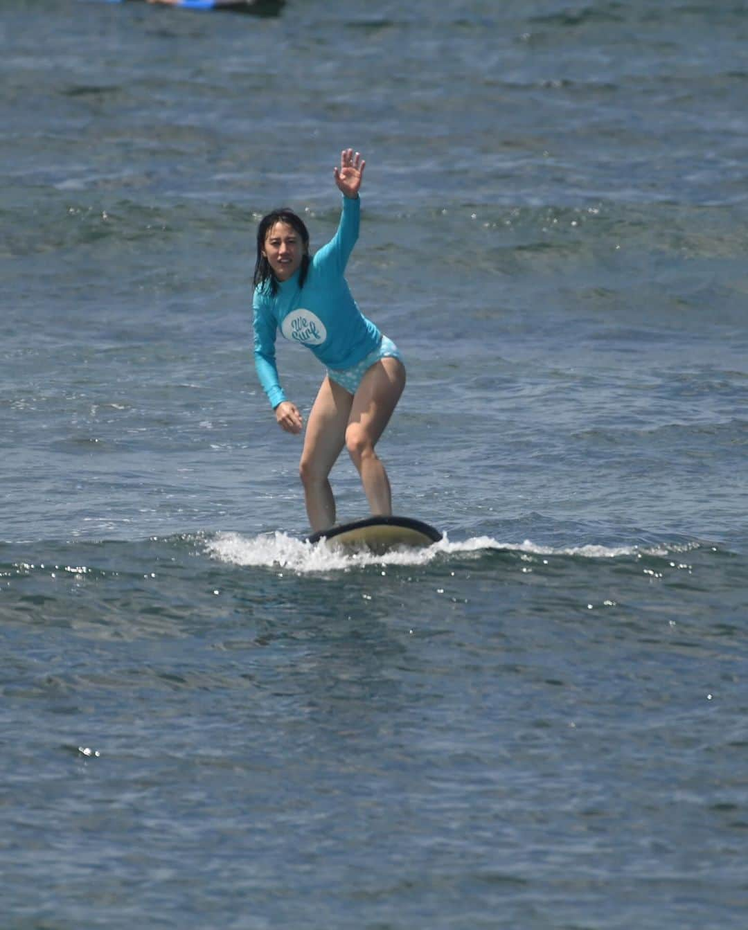 加藤未唯さんのインスタグラム写真 - (加藤未唯Instagram)「サーフィンしたよ🏄‍♀️ 次は激しめの波でやってみたい🌊  波乗り上手になったらかっこよさげよね😘🤟 #サーフィン #波乗り #海 #バリ #インドネシア  #surfing #ocean #bali #indonesia」11月23日 19時33分 - miyukato1121