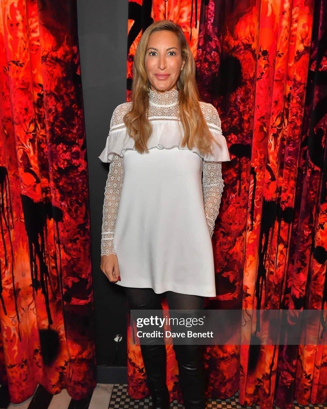 ローラ・プラデルスカさんのインスタグラム写真 - (ローラ・プラデルスカInstagram)「Last night’s screening of @imstillherethefilm . Deeply moved. So proud of you @elizabeth_healey     📷 @jedcullenphoto for @davebenett」11月23日 19時35分 - lpradelska