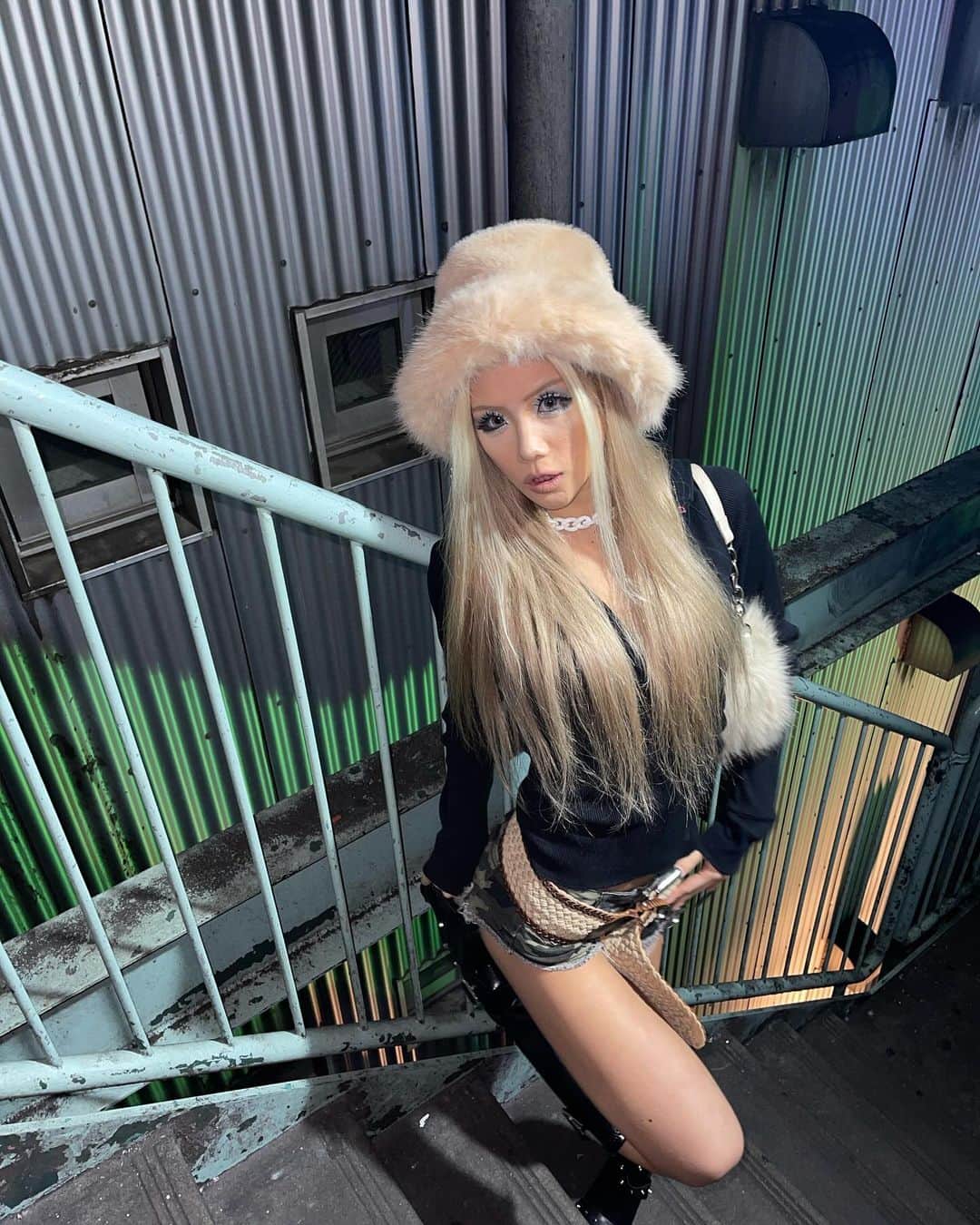 ERIKAのインスタグラム：「． ． ． ． temptation😍 👠 @__milkyway.official」