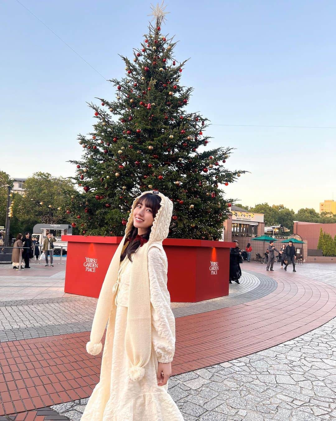 仲本愛美さんのインスタグラム写真 - (仲本愛美Instagram)「昨日の写真と振り幅あります🎀 洋服　@milkfedjp」11月23日 19時36分 - manamana_kimono