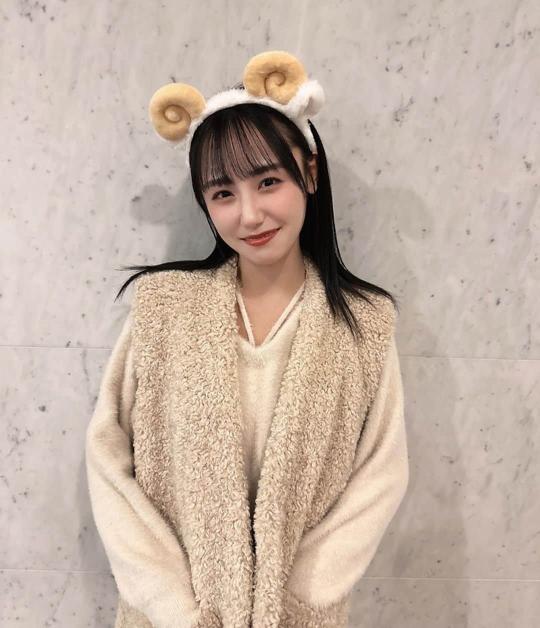 兵頭葵のインスタグラム：「.  🐏🐑🐐✉️」