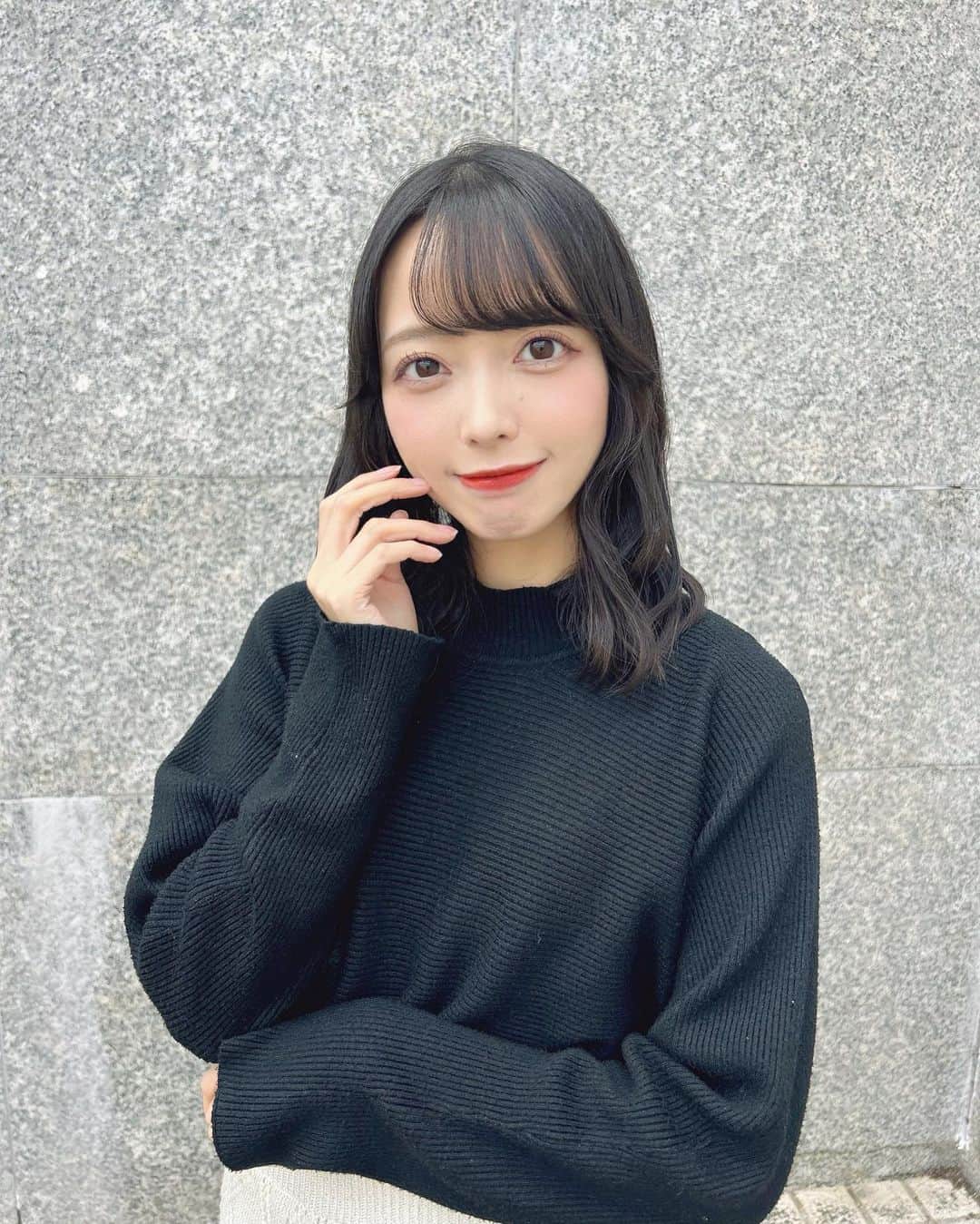 石田みなみさんのインスタグラム写真 - (石田みなみInstagram)「ほぼ間違い探し✌︎ ⁡ ⁡ お話し会ありがとうでした☺️🤍」11月23日 20時14分 - ishida.minami_373