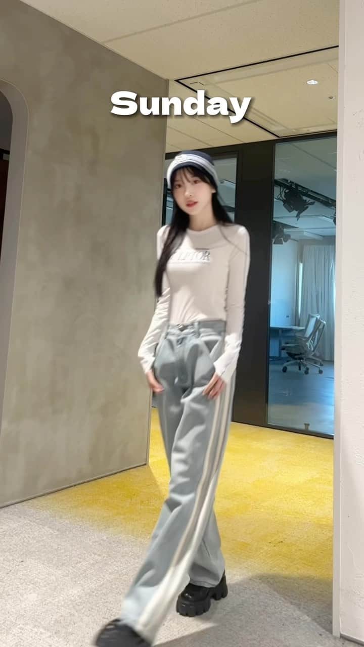 菊池せいらのインスタグラム：「7days coordinate🖤 #ootd #fashion #오오티디 #일본인」