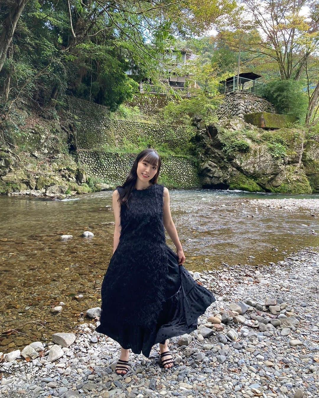 モーニング娘。’19さんのインスタグラム写真 - (モーニング娘。’19Instagram)「譜久村聖モーニング娘。卒業まで あと6日🎓🌸  横浜アリーナへ向けてのリハーサルも 皆で楽しく頑張っています♪  発売中の｢blt.graph.96｣ ゲットしてくださいましたか？？✨  テーマは卒業旅行🫧𓂃𓈒𓏸  #bltgraph #morningmusume23 #モーニング娘 #morningmusume #モーニング娘23 #譜久村聖」11月23日 20時33分 - morningmusume_official