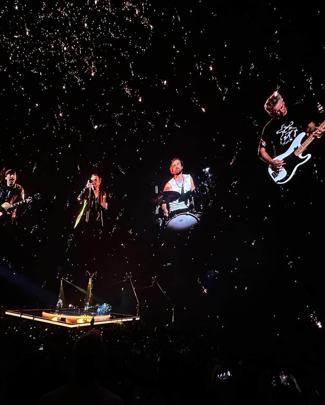 倖田來未さんのインスタグラム写真 - (倖田來未Instagram)「U2 in Sphere めちゃめちゃ、かっこよかった、、、」11月23日 20時32分 - kodakumi_official
