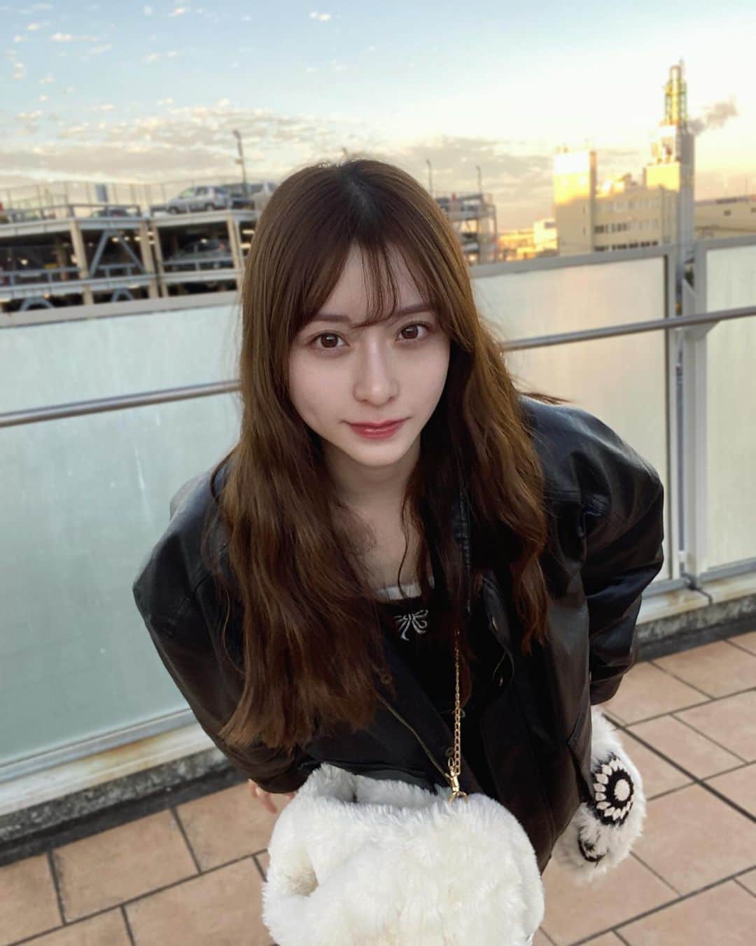 のインスタグラム：「・ ・  🤯💓🔥🌈  ・ ・」