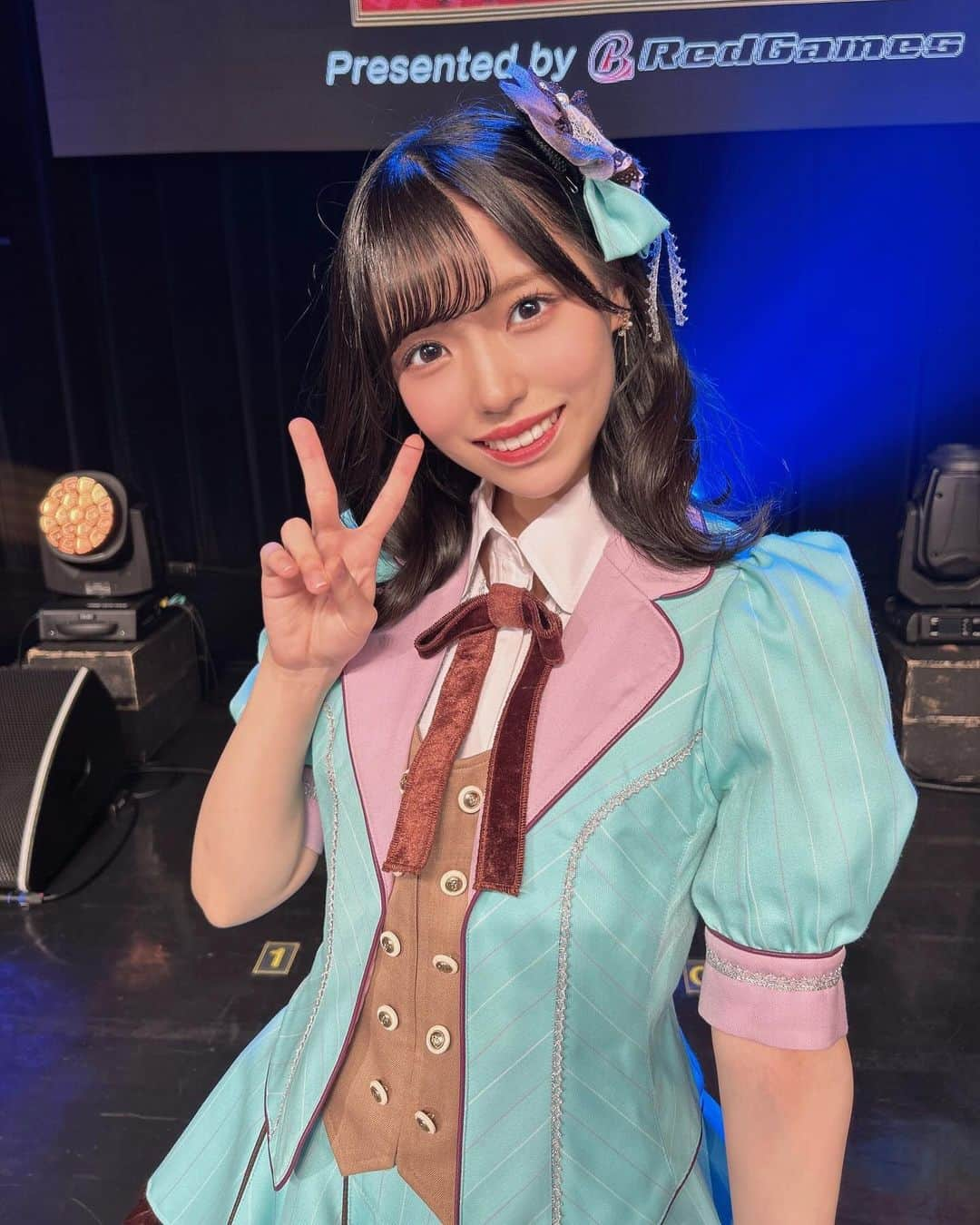 岩田陽菜さんのインスタグラム写真 - (岩田陽菜Instagram)「STU48×SKE48 合同ライブで着れた衣装️🩵  「ウィンブルドンへ連れてって」の水色担当は初めてで、ピンク、黄色は着たことあるのでこれでコンプリート㊗️🎉  オープニングで着た衣装も水色担当でチョコミントみたいでほんとに衣装全部かわいくて着れて幸🥹🍫️🩵  #STU48 #SKE48 さん #衣装 #アイドル #アイドル衣装」11月23日 20時49分 - hina_naso_stu48