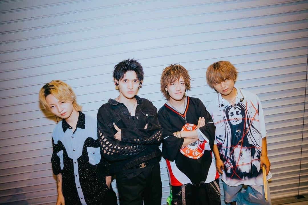 ACE COLLECTIONさんのインスタグラム写真 - (ACE COLLECTIONInstagram)「Thank you!!!! FULL BIT Vol.2 / 📍KT Zepp Yokohama  今度のフルアルバムでもマスタリングでお世話になっているタッキーさんのイベント！  お誘い頂きありがとうございました！  いよいよ来月から全国ツアーがスタート🔥  📸 : @sskami_」11月23日 20時53分 - acecollection_official