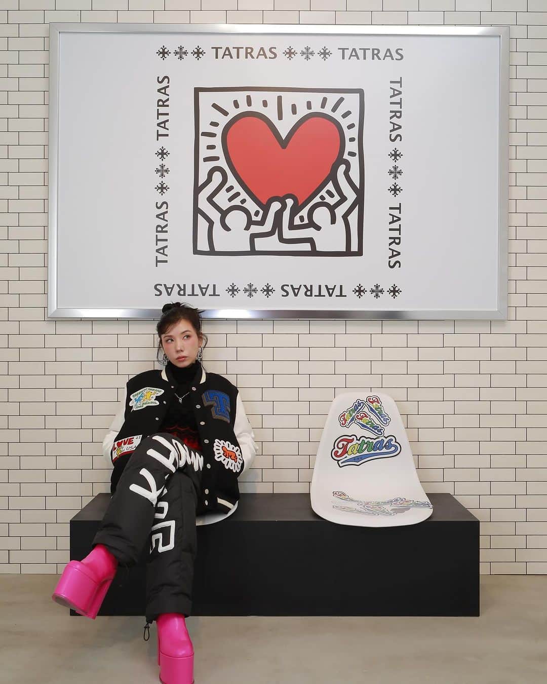 仲里依紗さんのインスタグラム写真 - (仲里依紗Instagram)「大好きなキースとのコラボレーション❤️‍🔥✨ さすがタトラスのダウン🔥 しっかり可愛くて芯まで温めてくれる☺️  #tatraskeith #tatrascollab #PR @tatras_official」11月23日 21時20分 - riisa1018naka