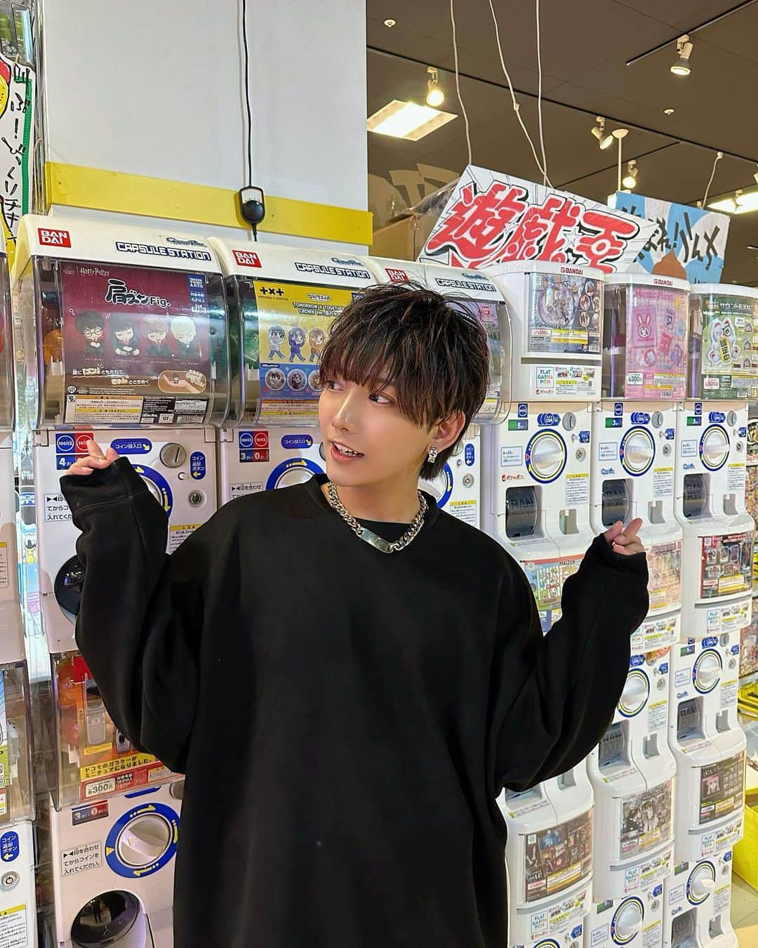 雨宮みさきさんのインスタグラム写真 - (雨宮みさきInstagram)「欲しいの出るまで引き続けるタイプです🎯」11月23日 21時39分 - misaki_amamiya_official