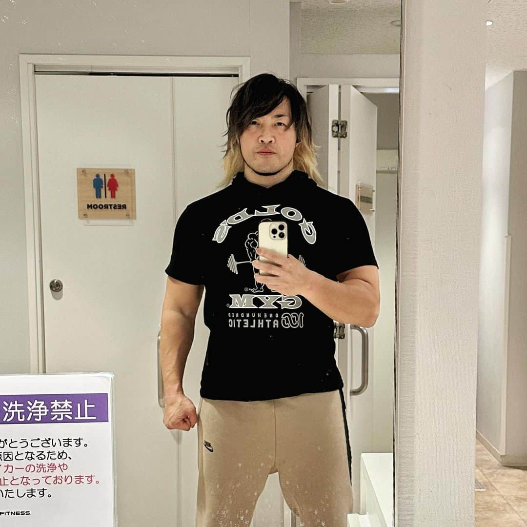 棚橋弘至のインスタグラム：「今日は #脚トレ フッフ〜♪  #regday #anytimefitness」