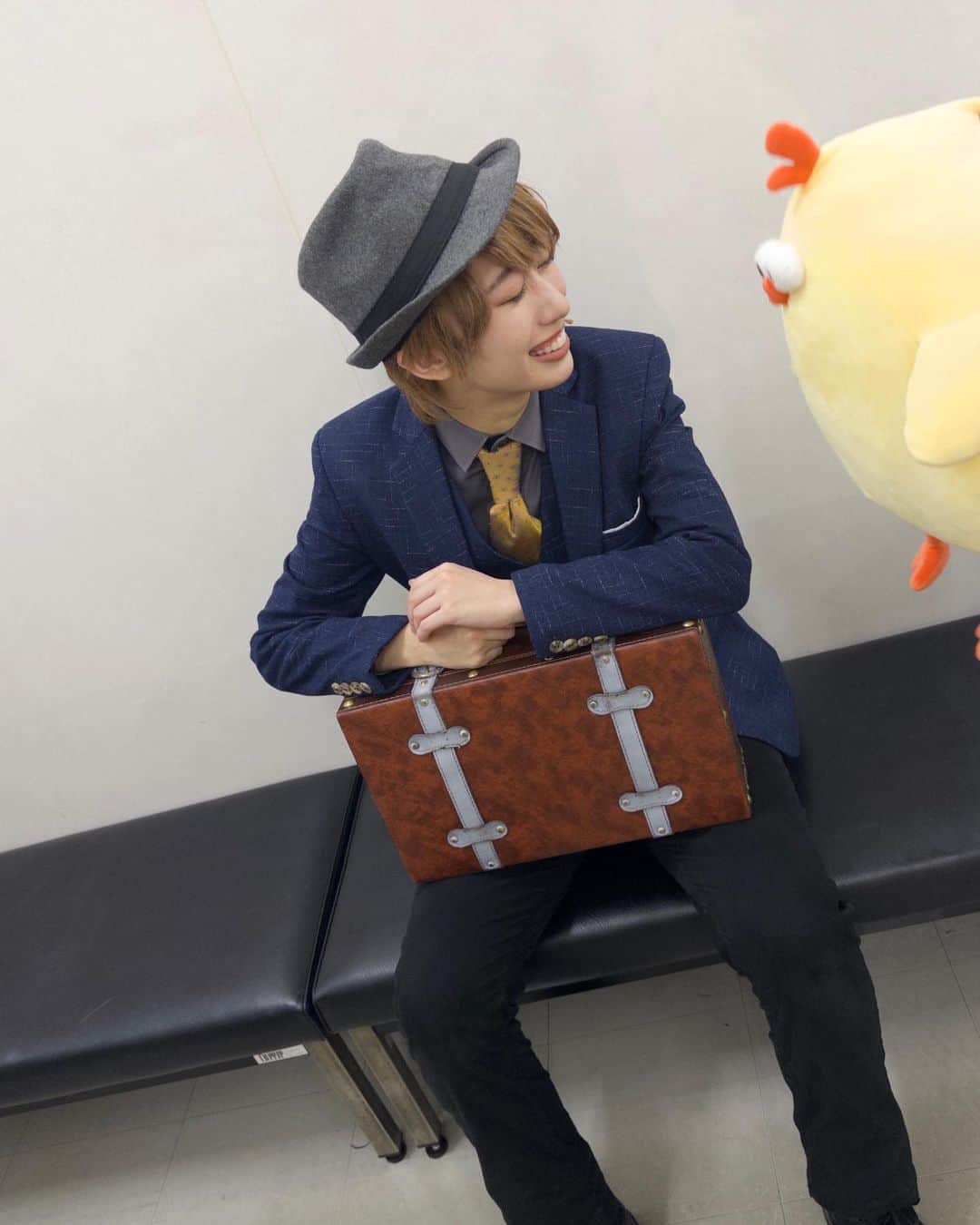 前田こころさんのインスタグラム写真 - (前田こころInstagram)「.  #ビヨスパイ 大阪公演はじまりました︎︎☺︎  当日券あるのでお時間ある方は是非🎟  #演劇女子部 #beyooooonds #前田こころ」11月23日 21時51分 - kokoro_maeda.official