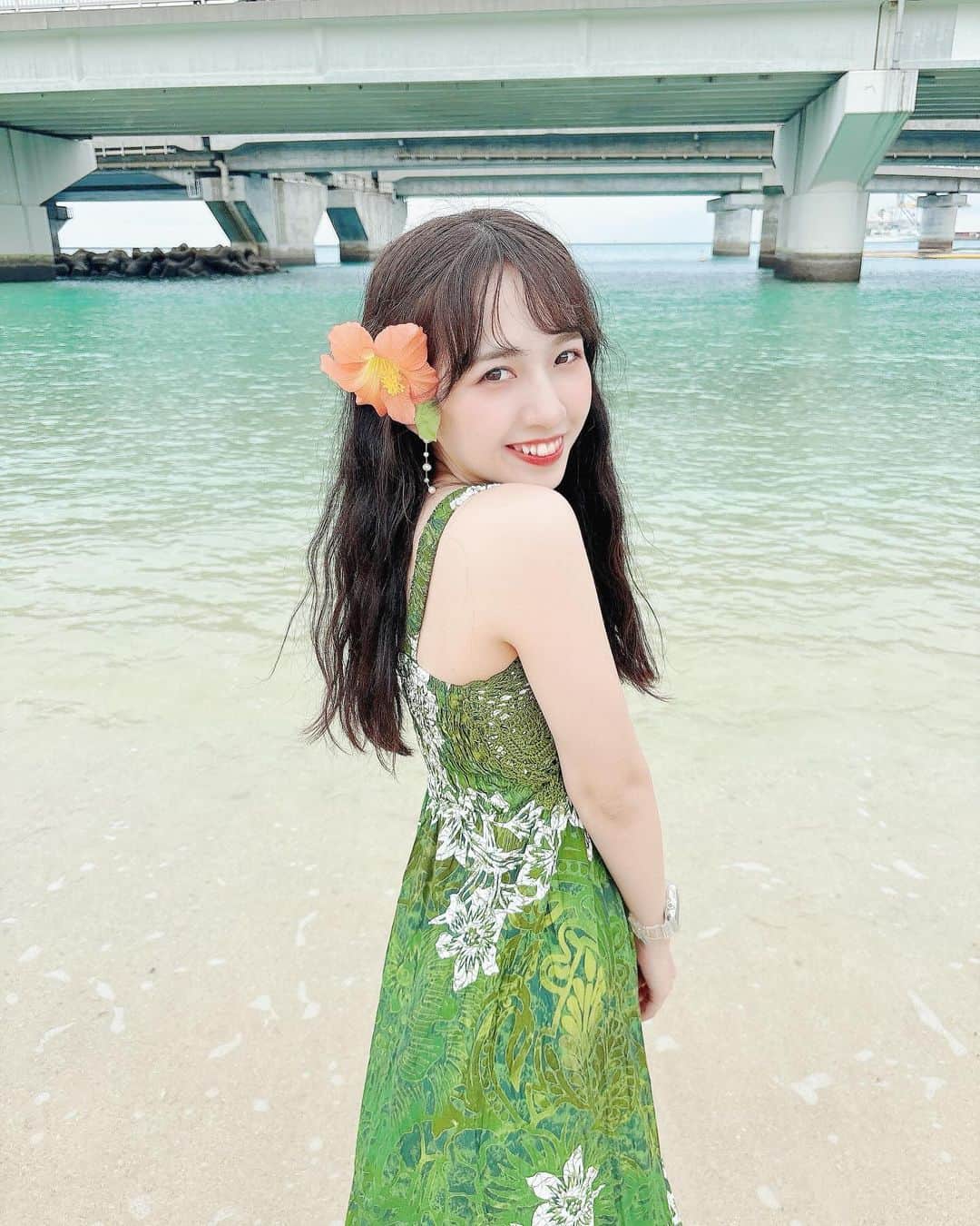 はるちろのインスタグラム：「沖縄住んだ🌺 #沖縄 #沖縄出身かもしれない」