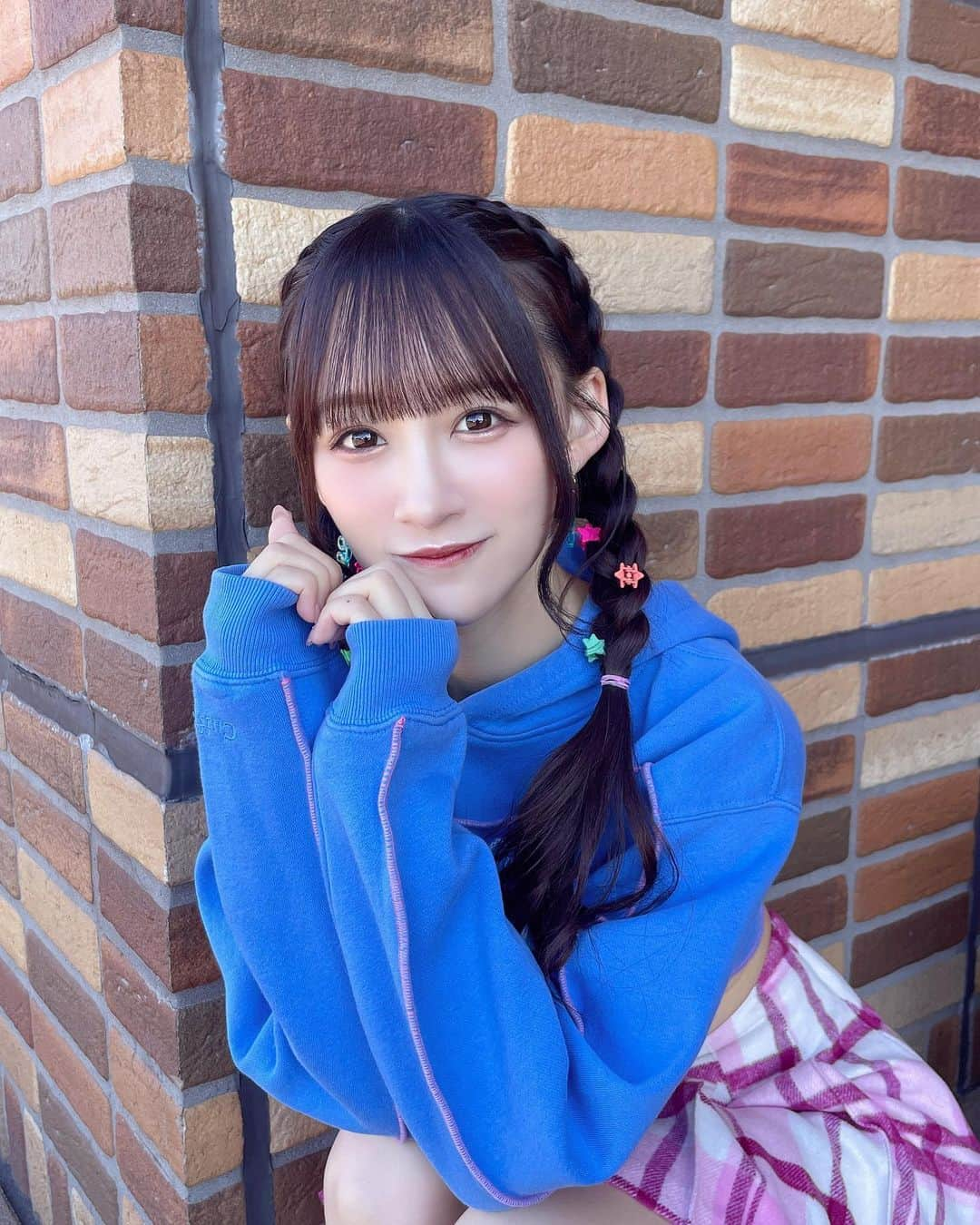 音嶋莉沙さんのインスタグラム写真 - (音嶋莉沙Instagram)「カップリング曲 『ドライブ　デート　都内』 MVが公開されました🚗³₃🏙 とっても可愛い曲で一緒にドライブデートしてる気持ちで聞いてもらえたらと思います！！ ダンスシーンでは久しぶりに三つ編みしたよ〜♡」11月23日 22時36分 - otoshima_risa