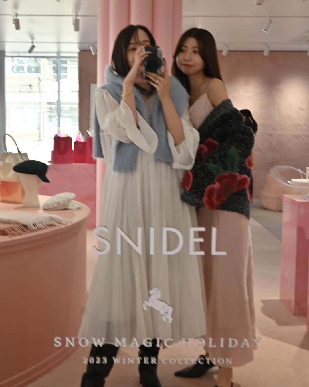 大坪はるらさんのインスタグラム写真 - (大坪はるらInstagram)「@snidel_official   snow magic collection‪‪ 本当に少しですが、お手伝い出来て嬉しかったです‪‪❤︎‬」11月23日 22時45分 - harurappy_1211