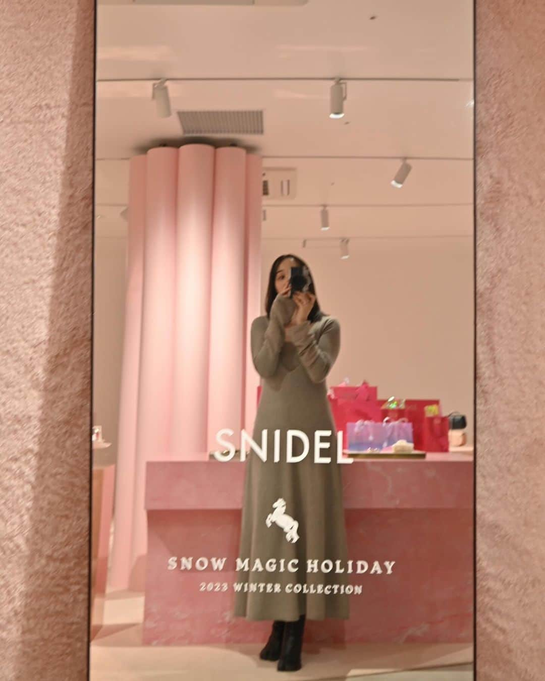 大坪はるらさんのインスタグラム写真 - (大坪はるらInstagram)「@snidel_official   snow magic collection‪‪ 本当に少しですが、お手伝い出来て嬉しかったです‪‪❤︎‬」11月23日 22時45分 - harurappy_1211