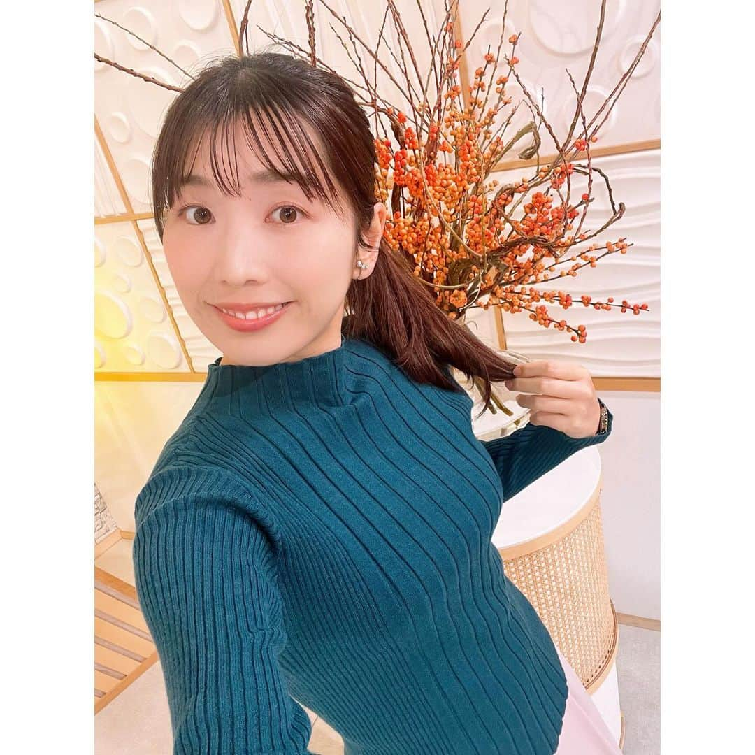 小林美沙希さんのインスタグラム写真 - (小林美沙希Instagram)「. きょうは ポニーテールでした🫶 ． #沖縄#Okinawa #沖縄テレビ#ニュース #アナウンサー #小林美沙希 #アナウンサーコーデ #アナウンサー衣装#衣装 #ファッション#fashion #衣装協力」11月23日 22時48分 - otv_kobamisa