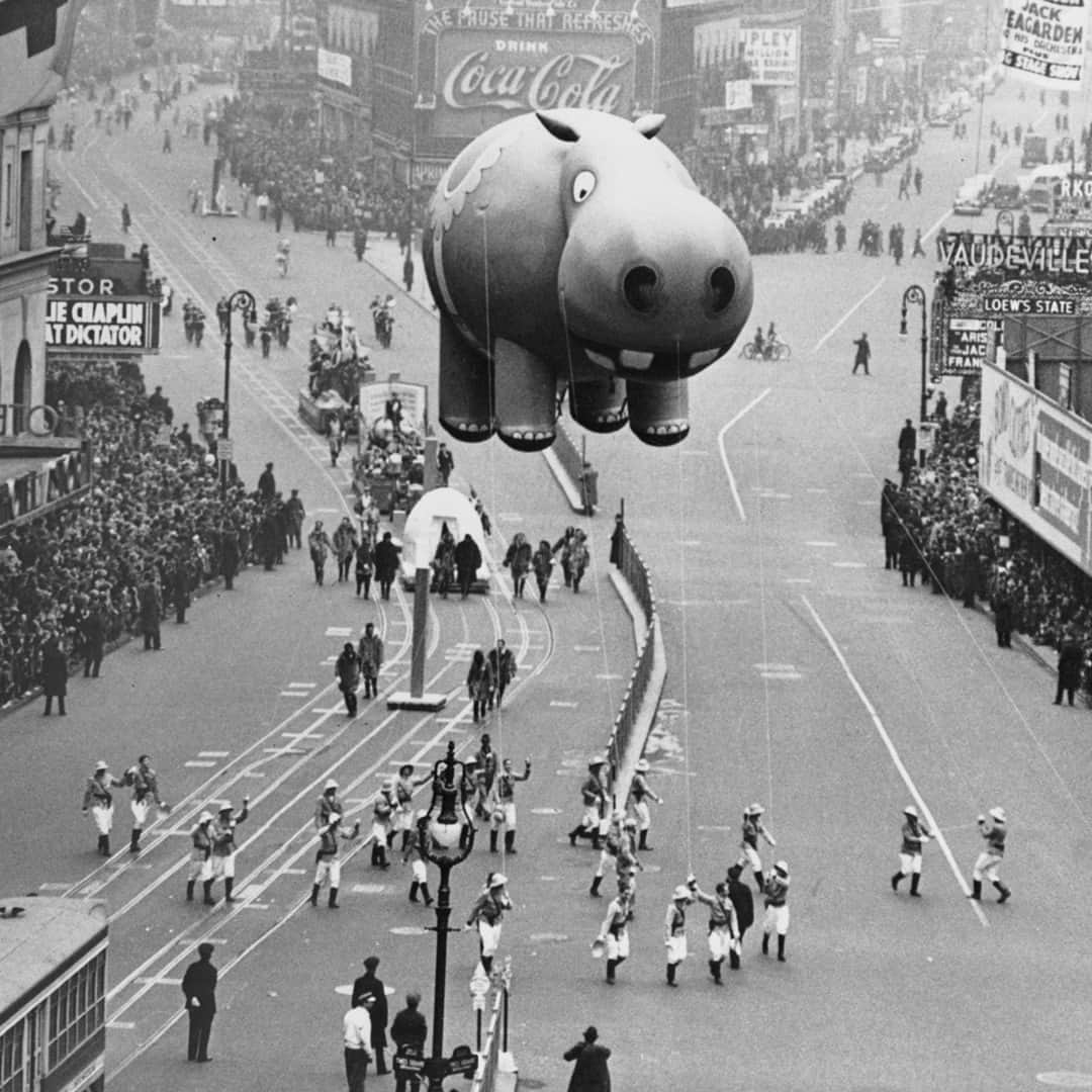 TIME Magazineさんのインスタグラム写真 - (TIME MagazineInstagram)「Macy's held its first annual parade on Thanksgiving Day in 1924, when store employees dressed as clowns, knights and cowboys marched along with elephants and horse-drawn floats in what was then called the Macy’s Christmas Parade.   Giant balloons joined the parade in 1927, starting with Felix the Cat. But Felix had no way to be deflated. When the parade ended, he was simply released into the sky, where he burst. The next year, designers added a release valve to the balloons that, they hoped, would slowly leak helium while the animals drifted harmlessly out to pasture. According to TIME, “Macy’s claimed that they would float hundreds of miles away from New York before landing softly in fields or people’s yards.” The balloons came with a return address and an incentive: whoever found one could return it to Macy’s for a $100 reward.  Before Thanksgiving dinner, tap the link in bio to learn the history of the parade.  Photographs by Librado Romero—The New York Times/Redux; Art Whittaker—NY Daily News Archive/Getty Images; Bettmann/Getty Images; Stan Honda—AFP/Getty Images; Julia Nikhinson—AP」11月23日 23時00分 - time