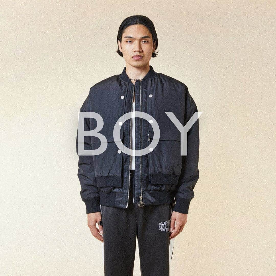 BOY LONDONさんのインスタグラム写真 - (BOY LONDONInstagram)「We’ve been keeping a secret. Shop our brand new, exclusive ‘Black Friday Riot’ drop now.   #BOYLONDON #BLACKFRIDAY #SALE」11月24日 3時00分 - boylondon