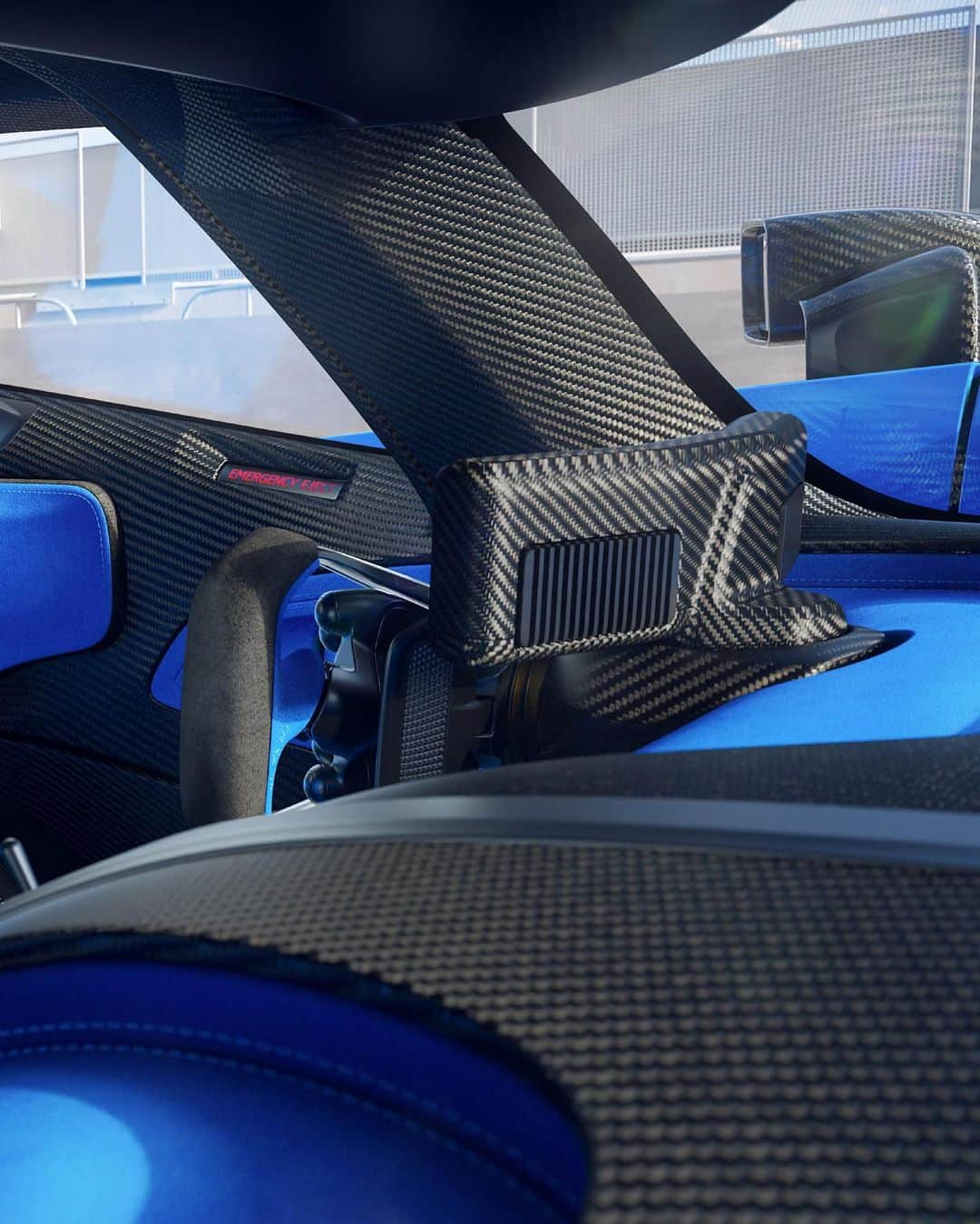 ブガッティさんのインスタグラム写真 - (ブガッティInstagram)「Tailored specifically for on-track driving, the BOLIDE’s multi-pad seats are precisely layered directly onto the monocoque, ensuring an unwavering connection is made between the pilot and their BUGATTI hyper sports car.  The BOLIDE interior is a entirely unique experience – four seating size options deliver a cocoon-like fit, whilst bespoke materials personalisation ensures a seamless fusion of individuality and performance.  #BUGATTI #BOLIDE – WLTP: bugatti.link/consumption」11月24日 0時11分 - bugatti