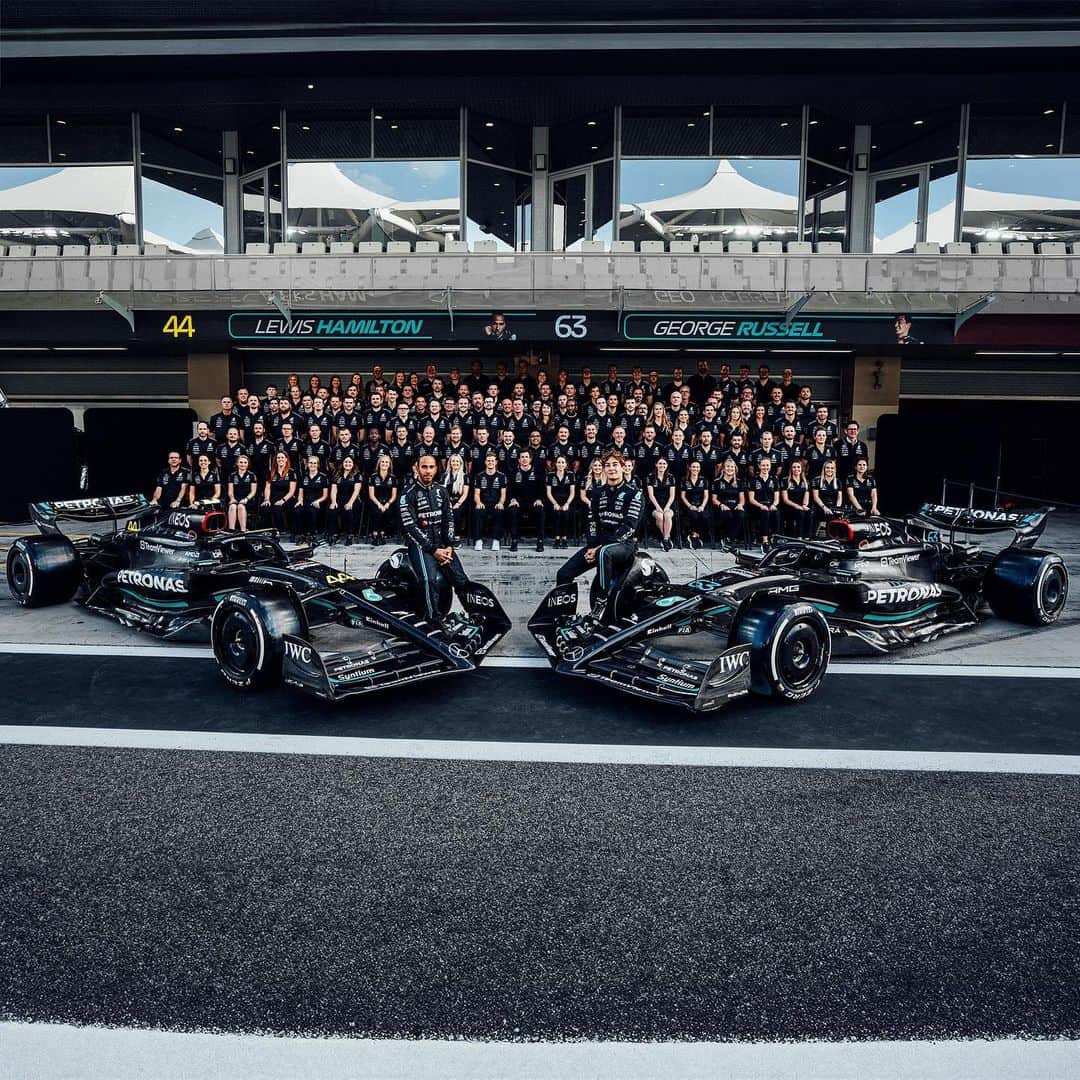 MERCEDES AMG PETRONASのインスタグラム：「Our race team class of 2023 ❤」