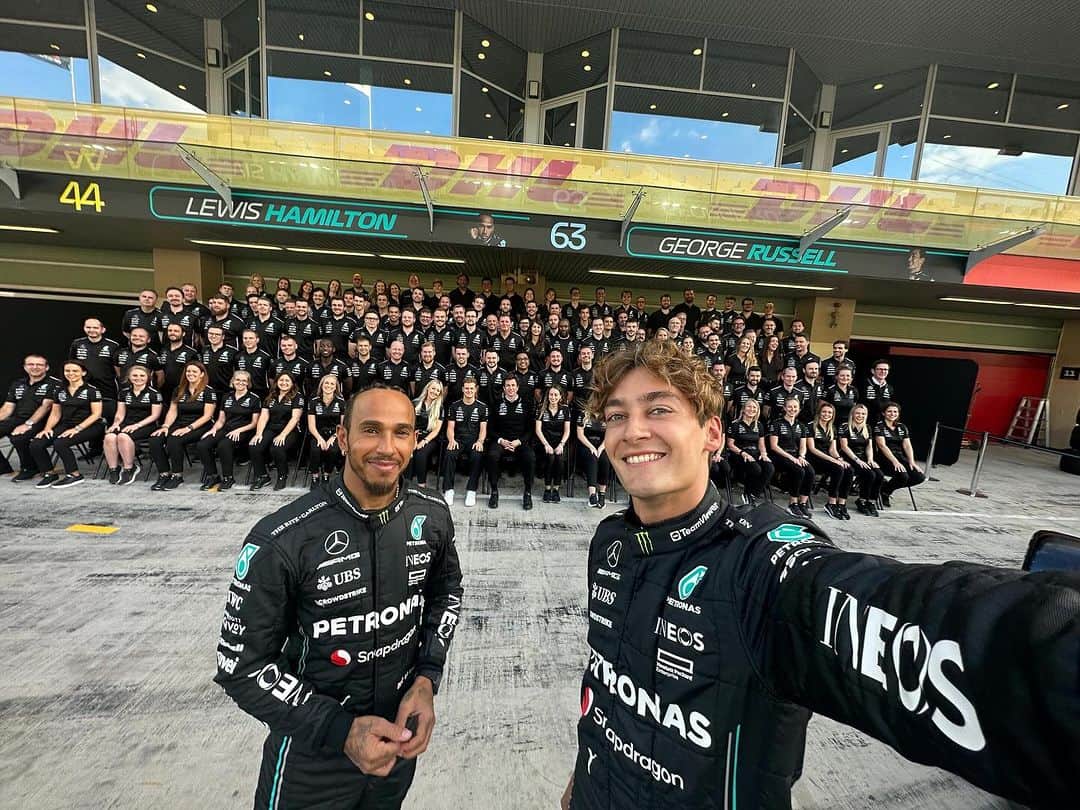 MERCEDES AMG PETRONASのインスタグラム：「As we approach the final race of the 2023 season, we are excited to give it our all as a team. It’s no secret that this year has had some unexpected challenges and has been full of learnings to uncover future opportunities. Thank you to everyone in our team for all the hard work both on and off the track. It doesn’t go unnoticed. Let’s bring absolutely everything we can going into this last race! 💙」