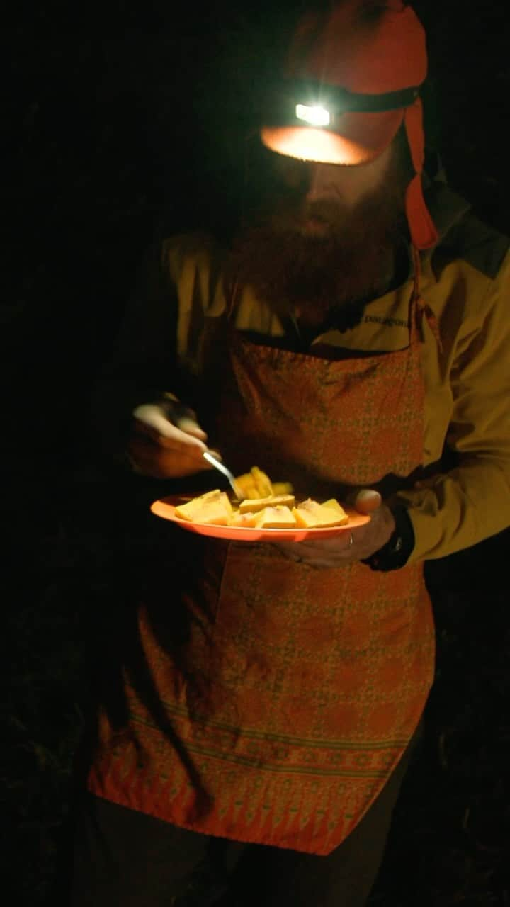 patagoniaのインスタグラム：「The secret to any trail overnight is eating well. And the secret to good camp eats are the spices…especially when you’re eating pumpkin for the fourth meal in a row.   @Beauisms, can we have your secret recipe?」