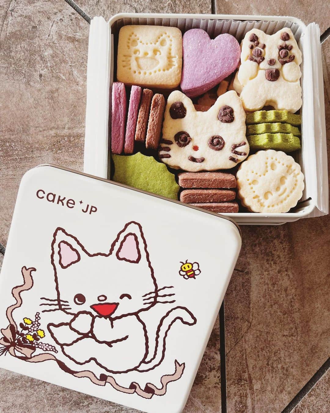 千秋のインスタグラム：「お誕生日にスタッフさんからいただいたノンタンクッキー。 ずっと欲しかったんだ、嬉しいな🍪 ノンタングッズを作った方は、試しにわたしに送ってきてくれていいんですよ😏  #ノンタンといっしょ #ノンタン」