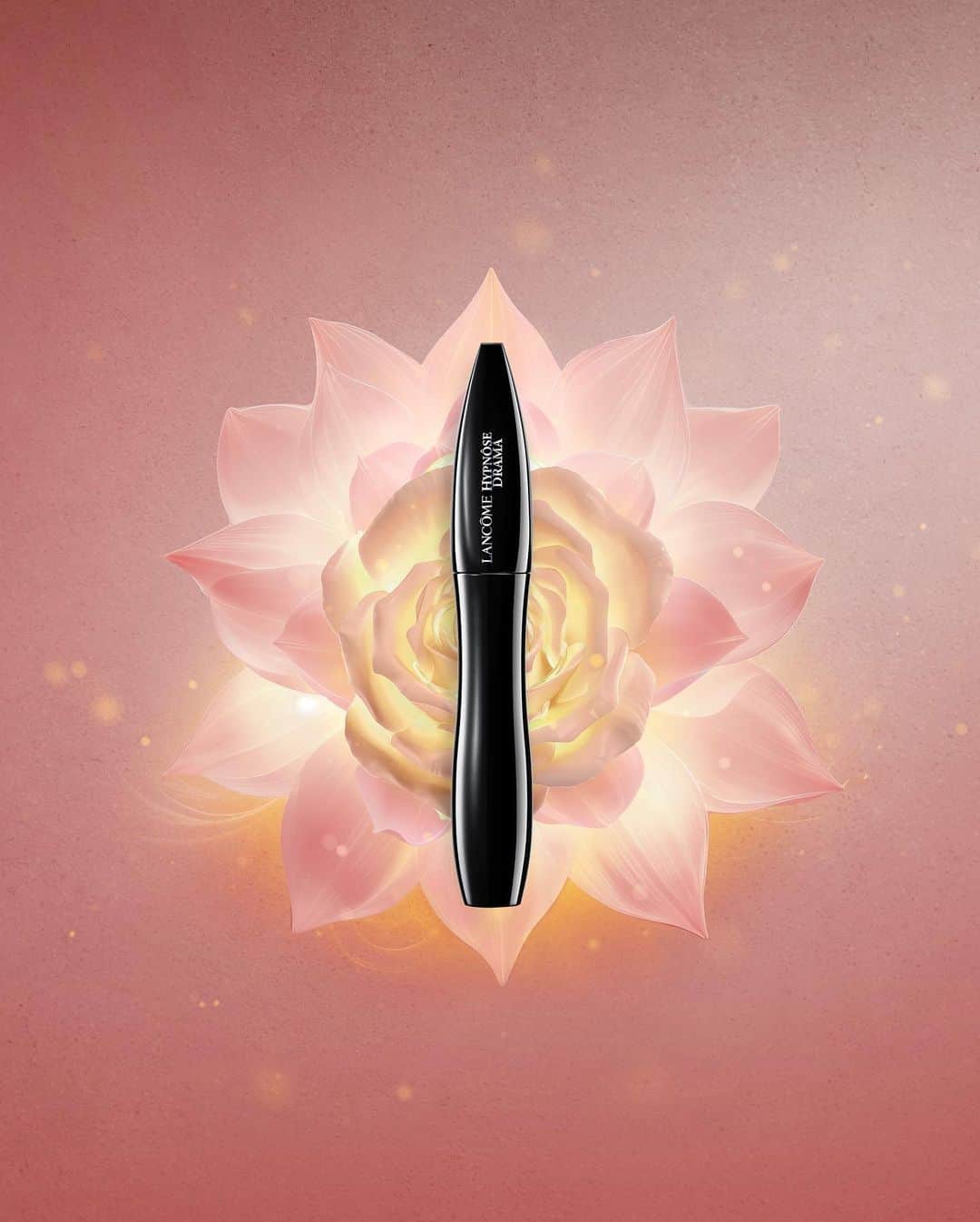 Lancôme Officialさんのインスタグラム写真 - (Lancôme OfficialInstagram)「Light, happiness, beauty and abundance. Together with Lancôme, embrace Diwali’s luminous spirit as our iconic rose becomes a blooming lotus, symbol of beauty and renewal, crafted with the help of AI, seamlessly blending technology and tradition. Lancôme wishes you a Diwali filled with the radiant light of happiness and sends its warmest wishes to everyone celebrating around the world.  #Lancome #Diwali」11月9日 19時10分 - lancomeofficial