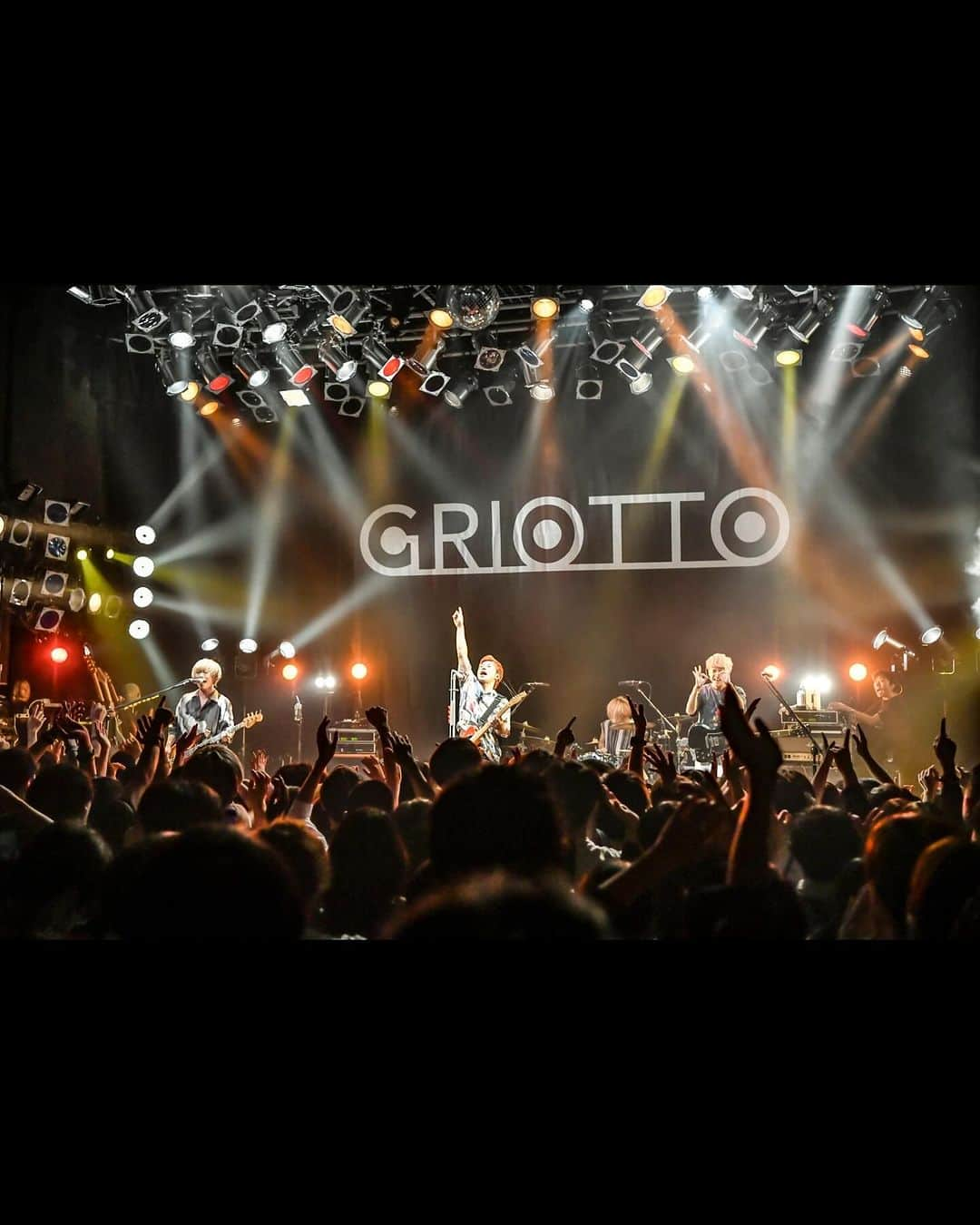 KEYTALKさんのインスタグラム写真 - (KEYTALKInstagram)「2023.11.08 Spotify O-WEST 『GRIOTTO』ありがとうございました🔥  photo @azusatakada_photographer   #GRIOTTO #SCANDAL #contoncandy #KEYTALK」11月9日 19時11分 - keytalk_official