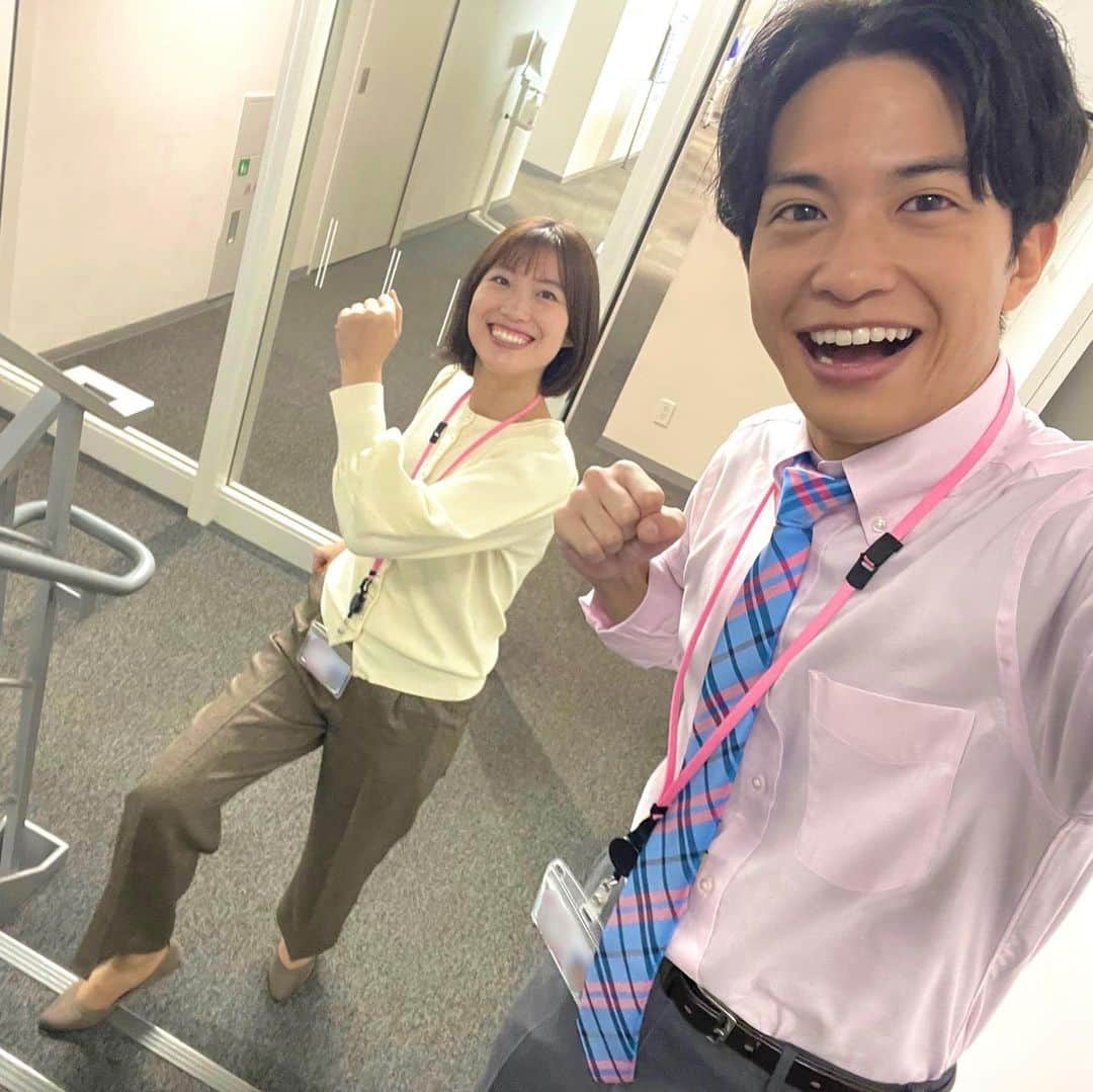 田村浩平さんのインスタグラム写真 - (田村浩平Instagram)「. 【からだ】 11/5(日)〜12(日)は #カラダWEEK 💪  田村は足を上げて何をしているのか🧐 #カラダ年齢チェック   47都道府県対抗 #ウオーキングバトル にも #赤木由布子 アナと参加中です🚶‍♀️🚶 今朝は社内の移動をエレベーターではなく階段で🦵  #中京テレビ #中京テレビアナウンサー #アナウンサー #田村浩平 #ケンコーをはじめよう」11月9日 19時14分 - kohei_tamura0625