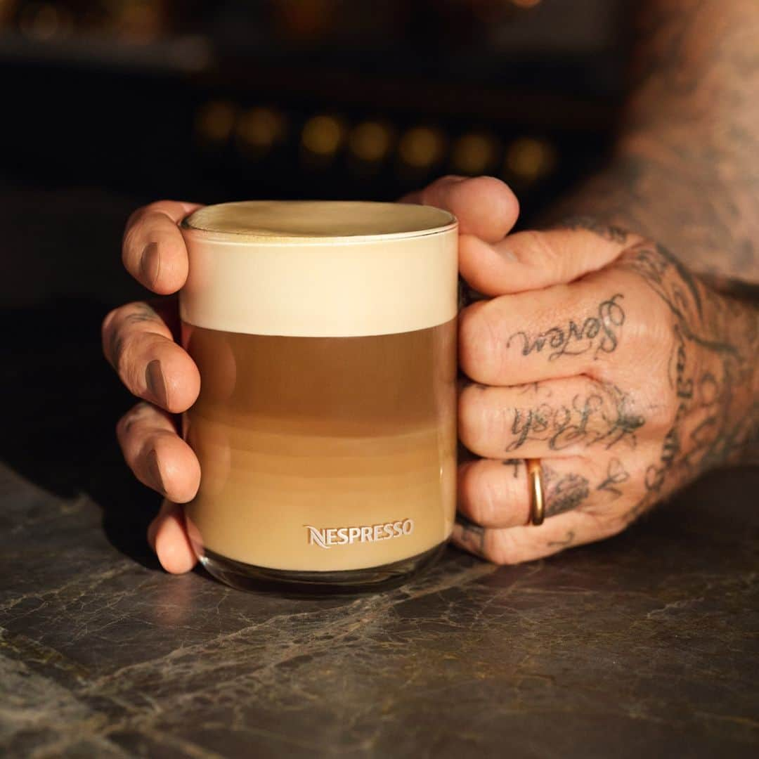 Nespressoのインスタグラム：「Kickstarting our day with the perfect blend… @davidbeckham and Nespresso ☕​​  We are delighted to welcome David Beckham to the family, to share his genuine love of Nespresso coffee and how he makes everyday moments unforgettable​​  #NespressoXDavidBeckham​」