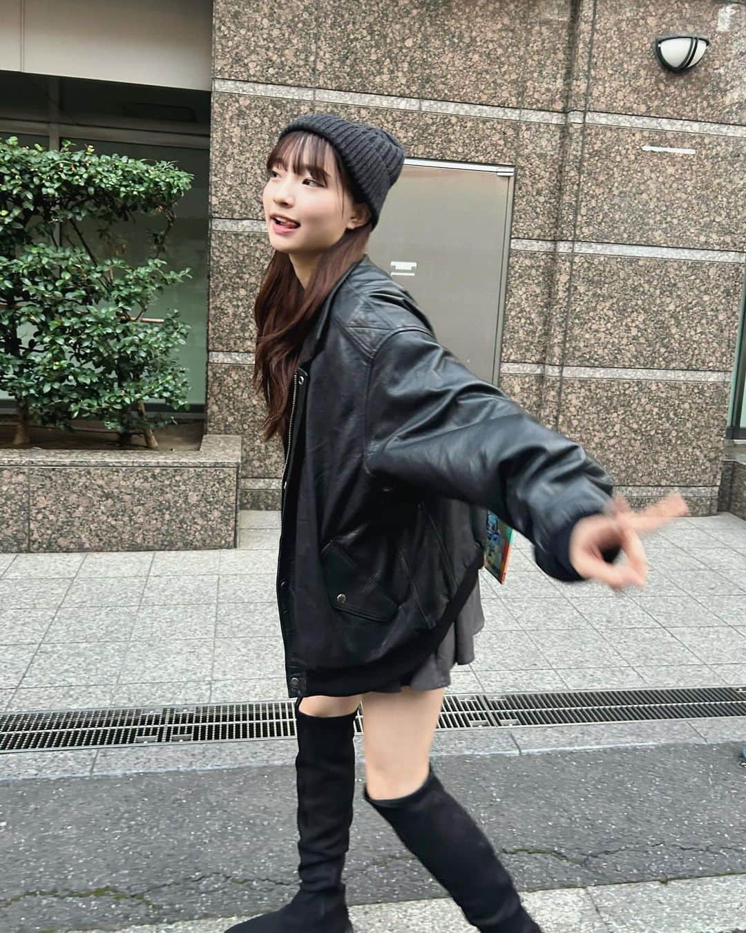 里仲菜月さんのインスタグラム写真 - (里仲菜月Instagram)「ブーツの季節だー！やったー！」11月9日 18時11分 - natsuki_satonaka