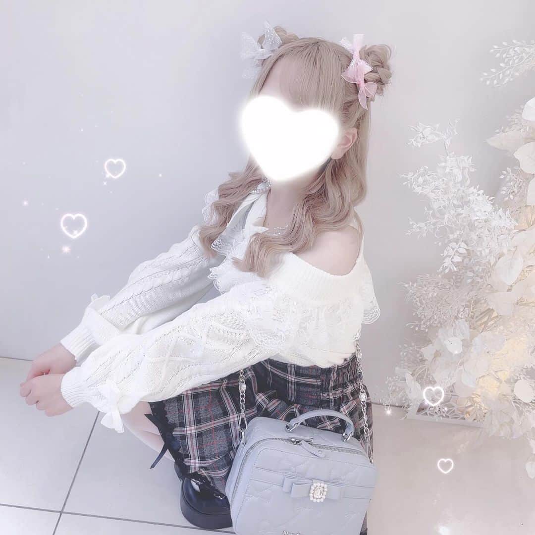 さきまるちゃんさんのインスタグラム写真 - (さきまるちゃんInstagram)「冬のお洋服だいすき☃❄  #量産型」11月9日 18時13分 - sakimaru_chan