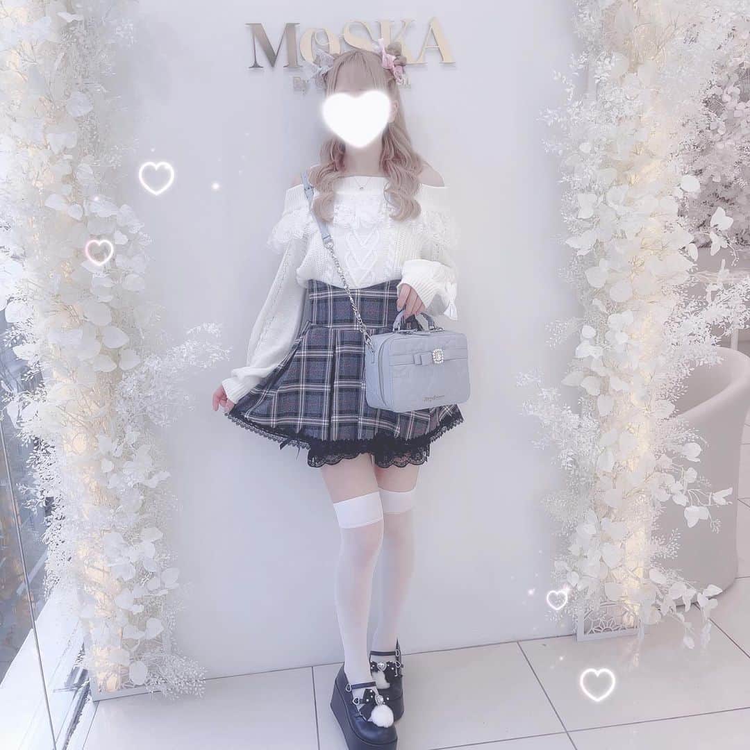 さきまるちゃんのインスタグラム：「冬のお洋服だいすき☃❄  #量産型」