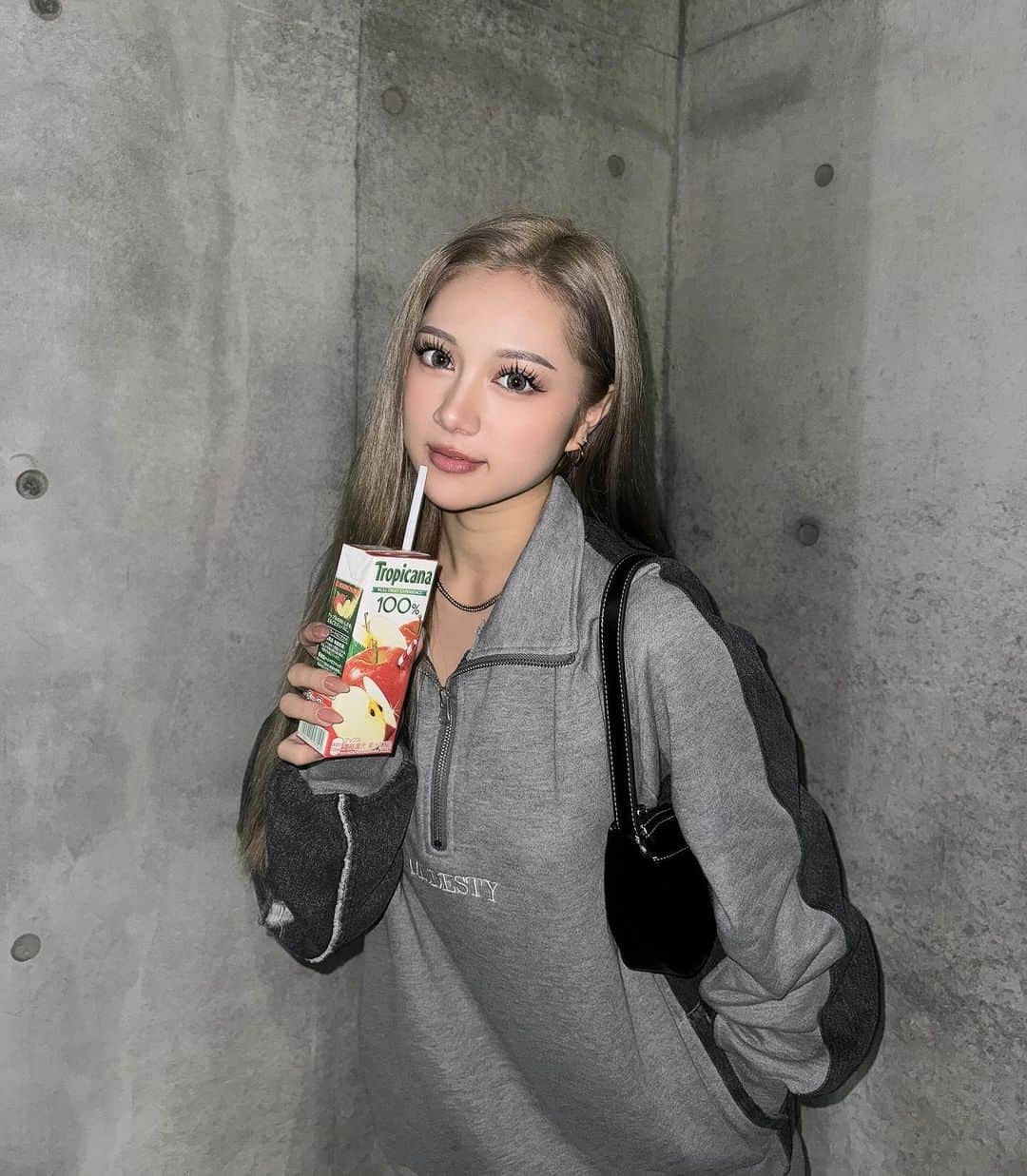 樽井みかさんのインスタグラム写真 - (樽井みかInstagram)「これだいすき🍎 ・ ・ ・ ・ ・ #fashion #ootd #snap #casualstyle #japan #pr #本日のコーデ #コーデ #カジュアル #カジュアルコーデ #海外ファッション #海外コーデ #低身長コーデ #153cm #153cmコーデ」11月9日 18時58分 - miiica_home