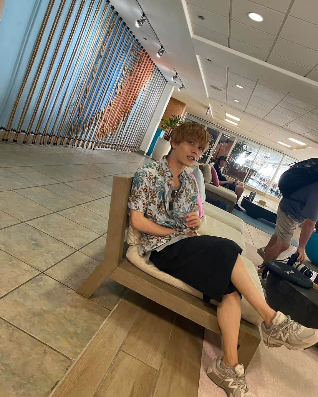 岩岡徹さんのインスタグラム写真 - (岩岡徹Instagram)「🏖️ "ハワイに恋して！" ぜひチェックしてみてください🤙🏻🏝️」11月9日 18時57分 - da_ice_toru_iwaoka