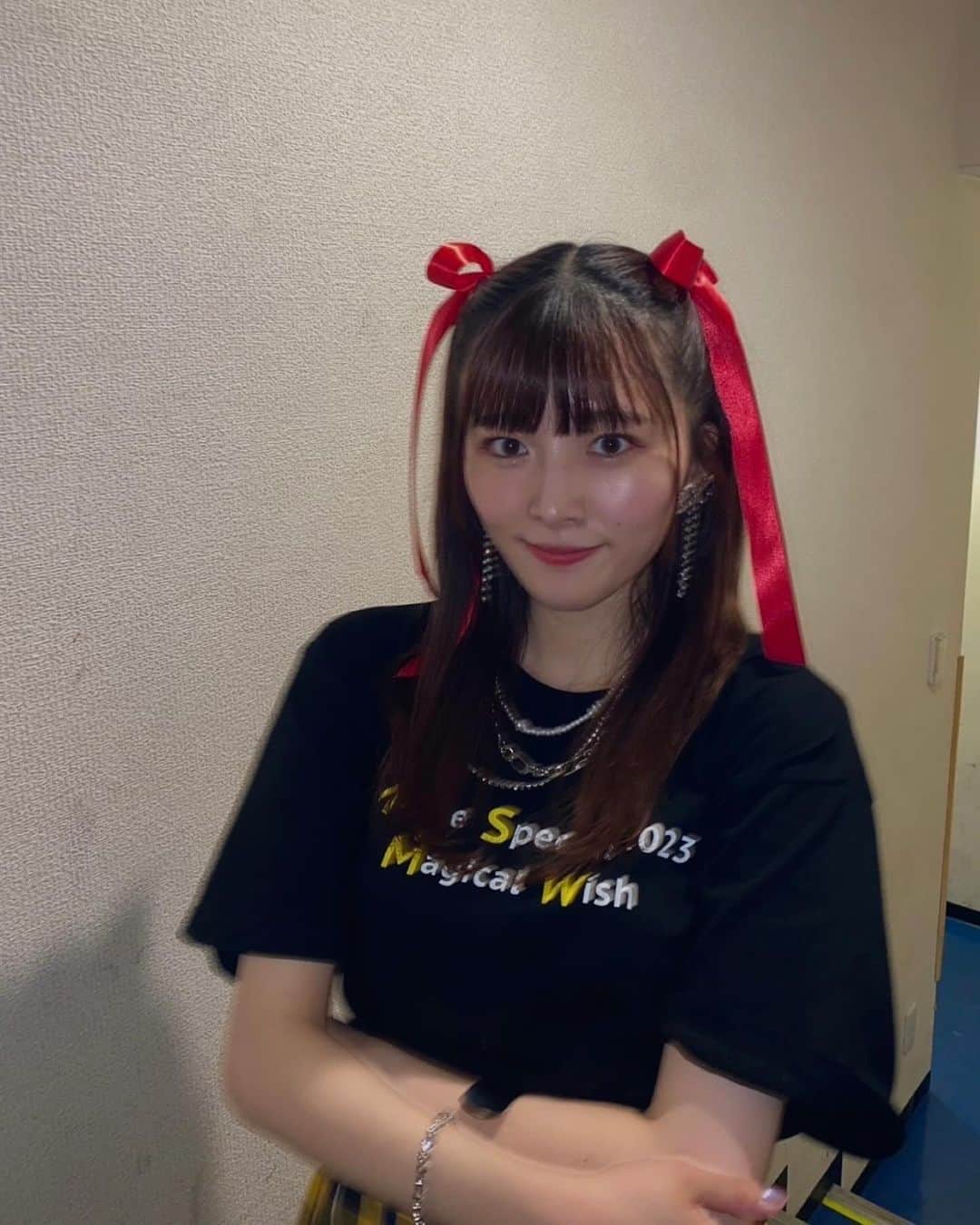 小片リサさんのインスタグラム写真 - (小片リサInstagram)「. 11月5日で25歳になりましたーー！  日々駆け抜けていけるようにがんばります💐  #小片リサ #誕生日 #25歳」11月9日 11時05分 - risa__ogata.official