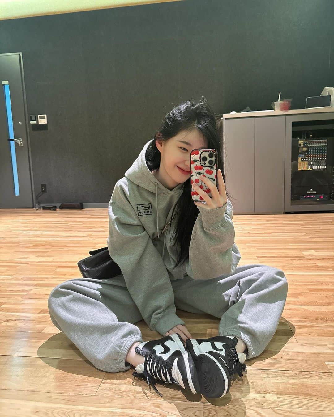 ITZYさんのインスタグラム写真 - (ITZYInstagram)11月9日 10時32分 - itzy.all.in.us