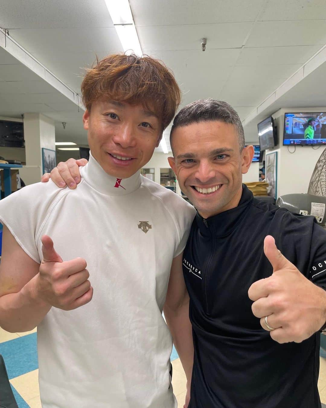 池添謙一さんのインスタグラム写真 - (池添謙一Instagram)「Breeders Cup 🏇  @frankiedettori_  @umberto_rispoli88  @williambuick_official  @irad_ortiz  @breederscup  @mike.smith.fanpage」11月9日 10時39分 - kenchan.0723